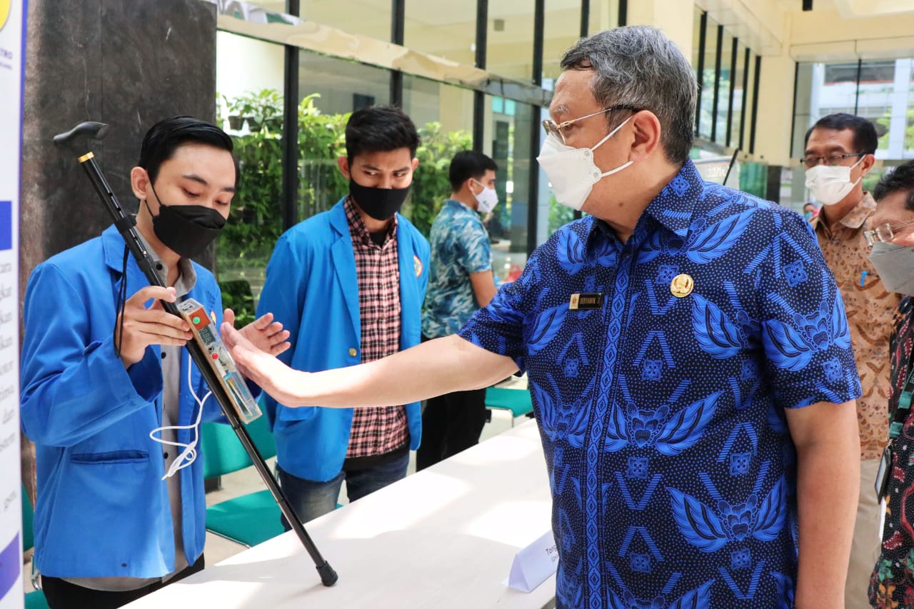 Gambar 2