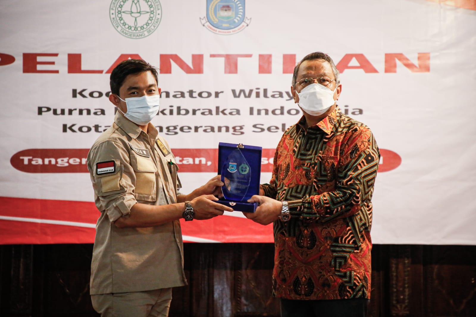Gambar 2