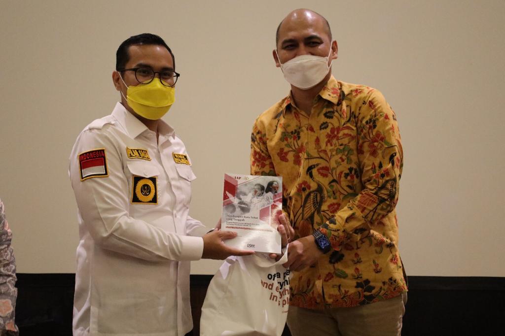 Gambar 2