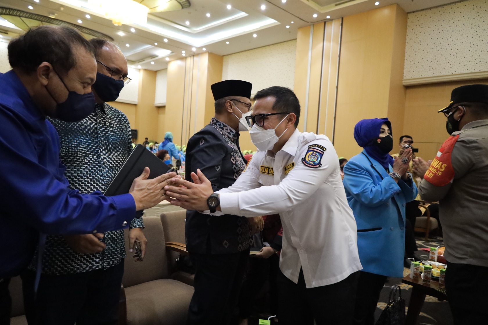Gambar 2