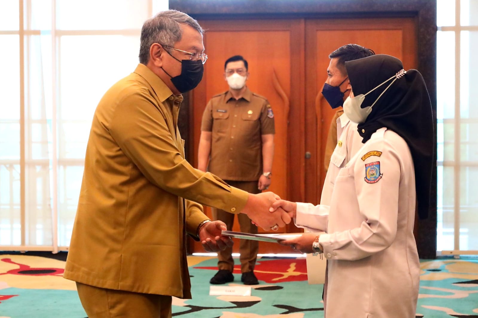 Gambar 2