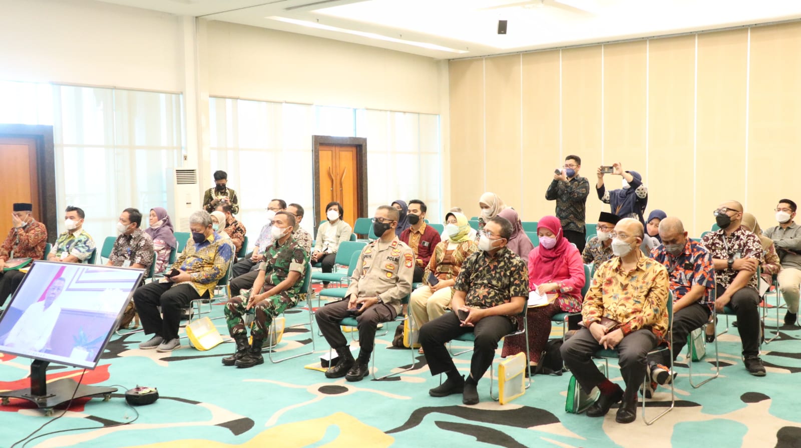 Gambar 2