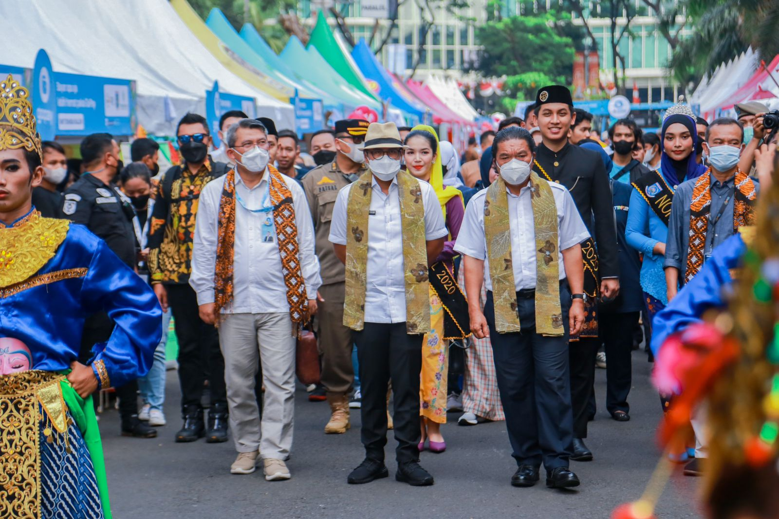 Gambar 2