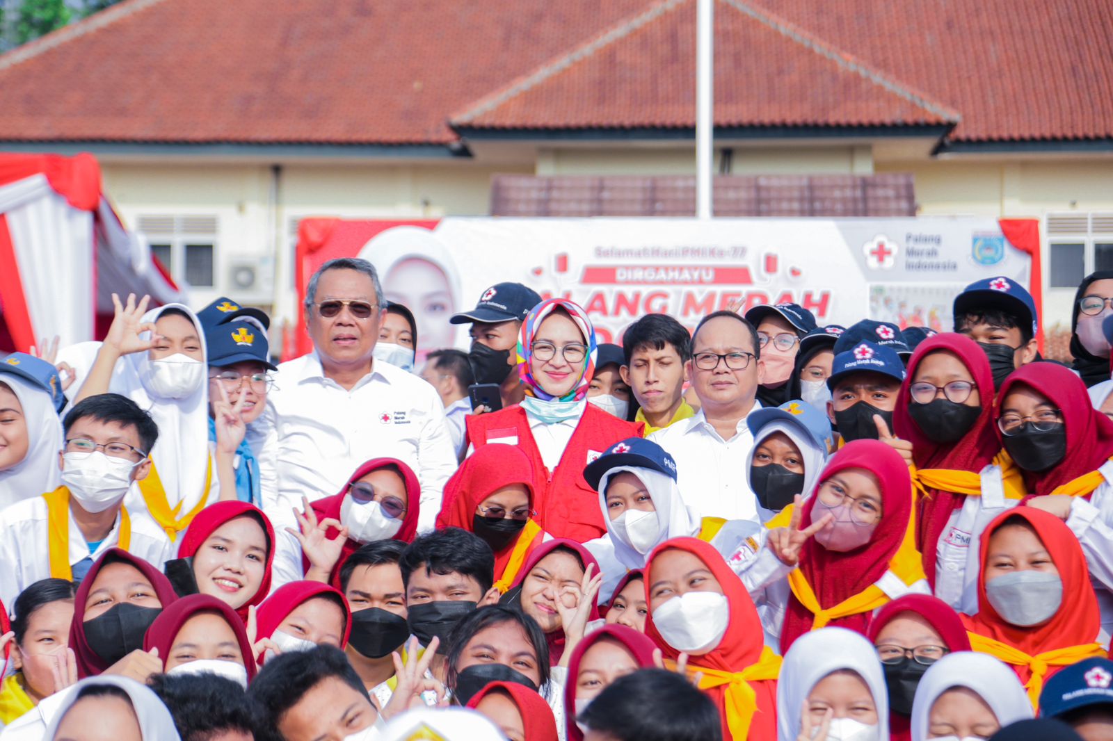 Gambar 2