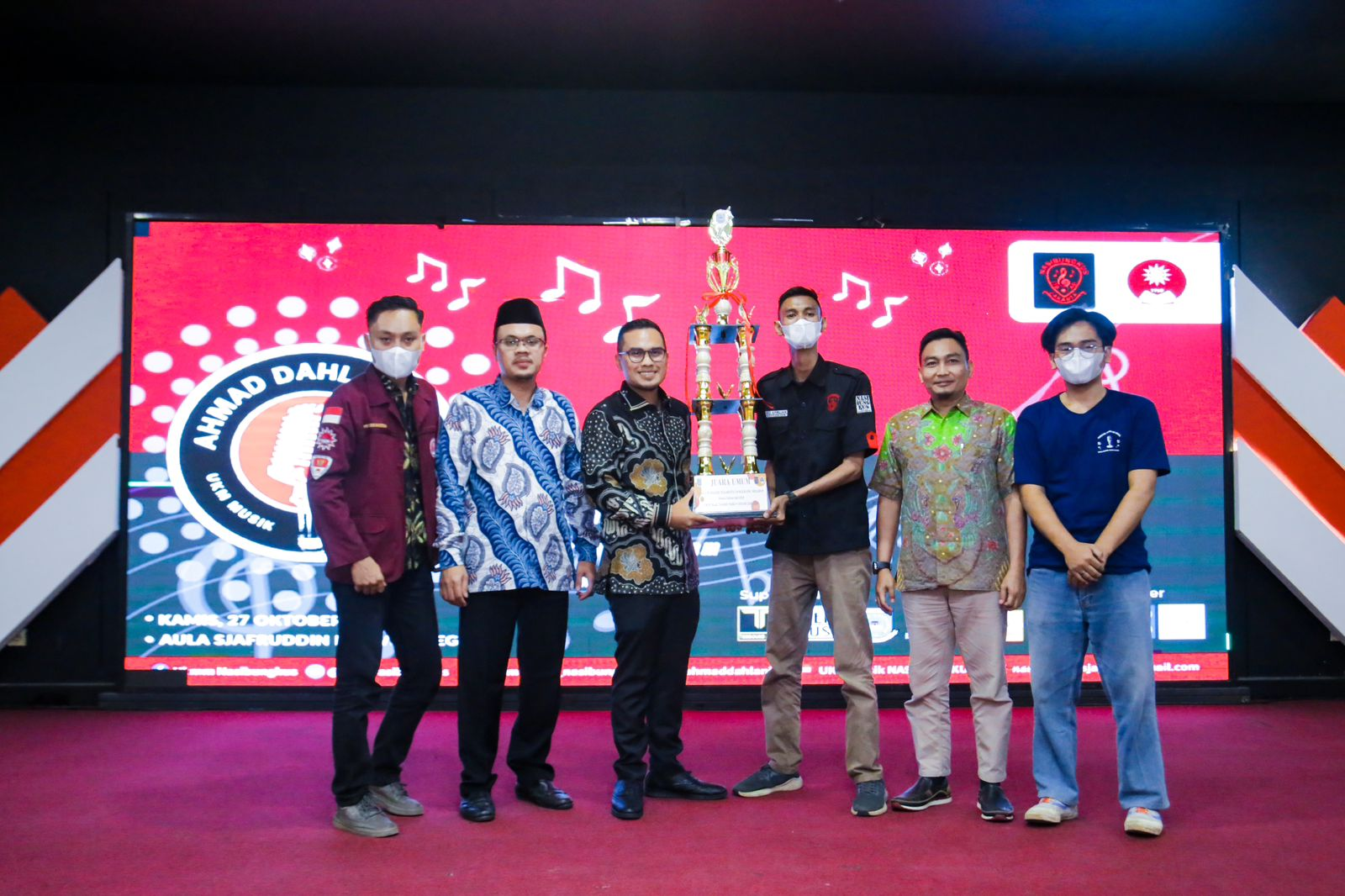 Gambar 2