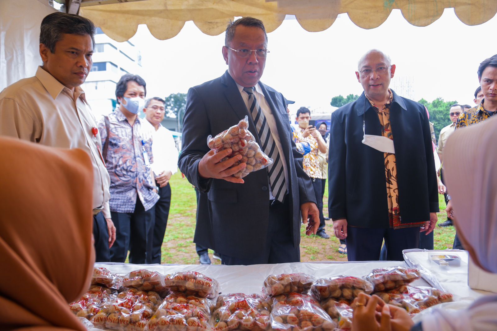 Gambar 2