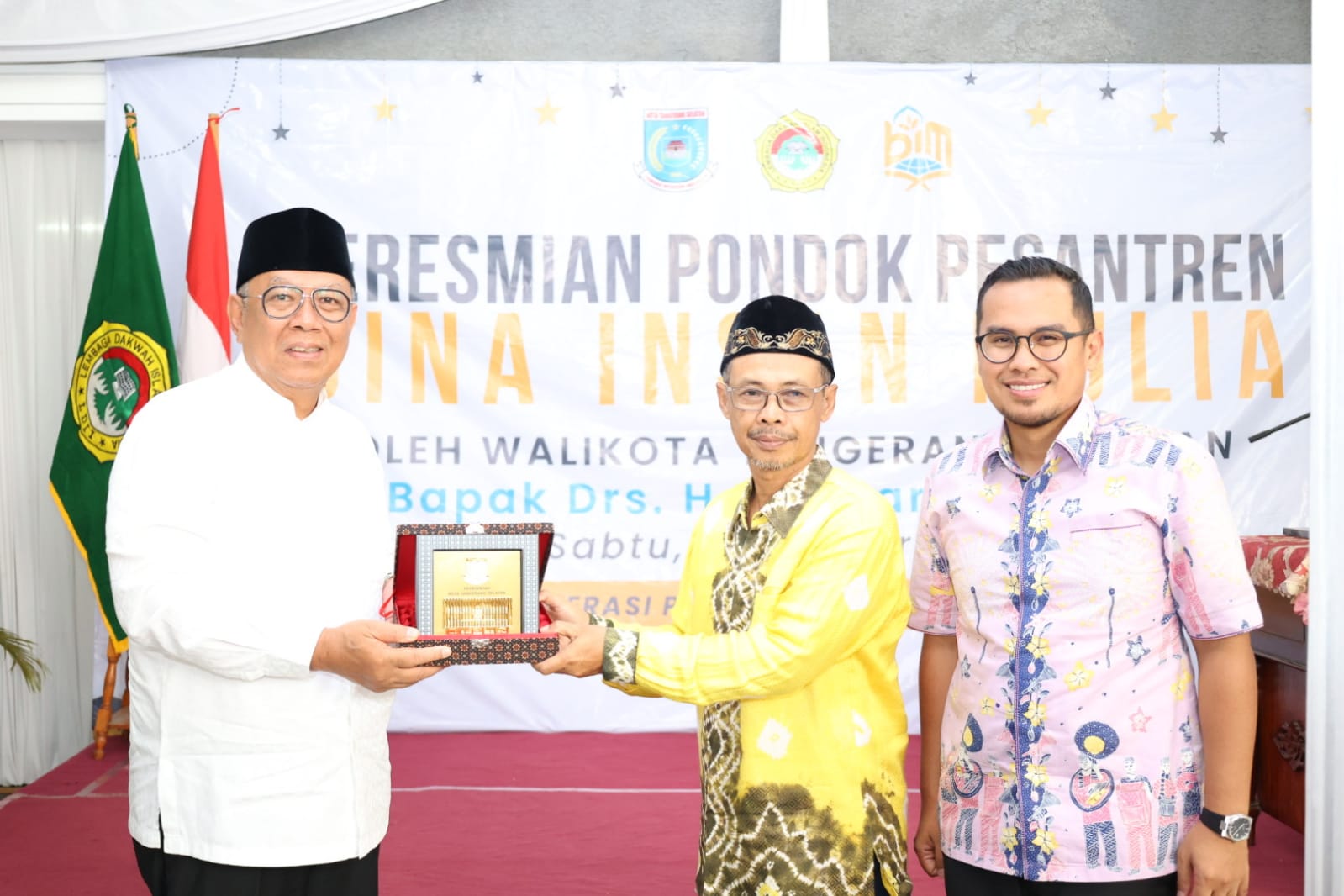 Gambar 2