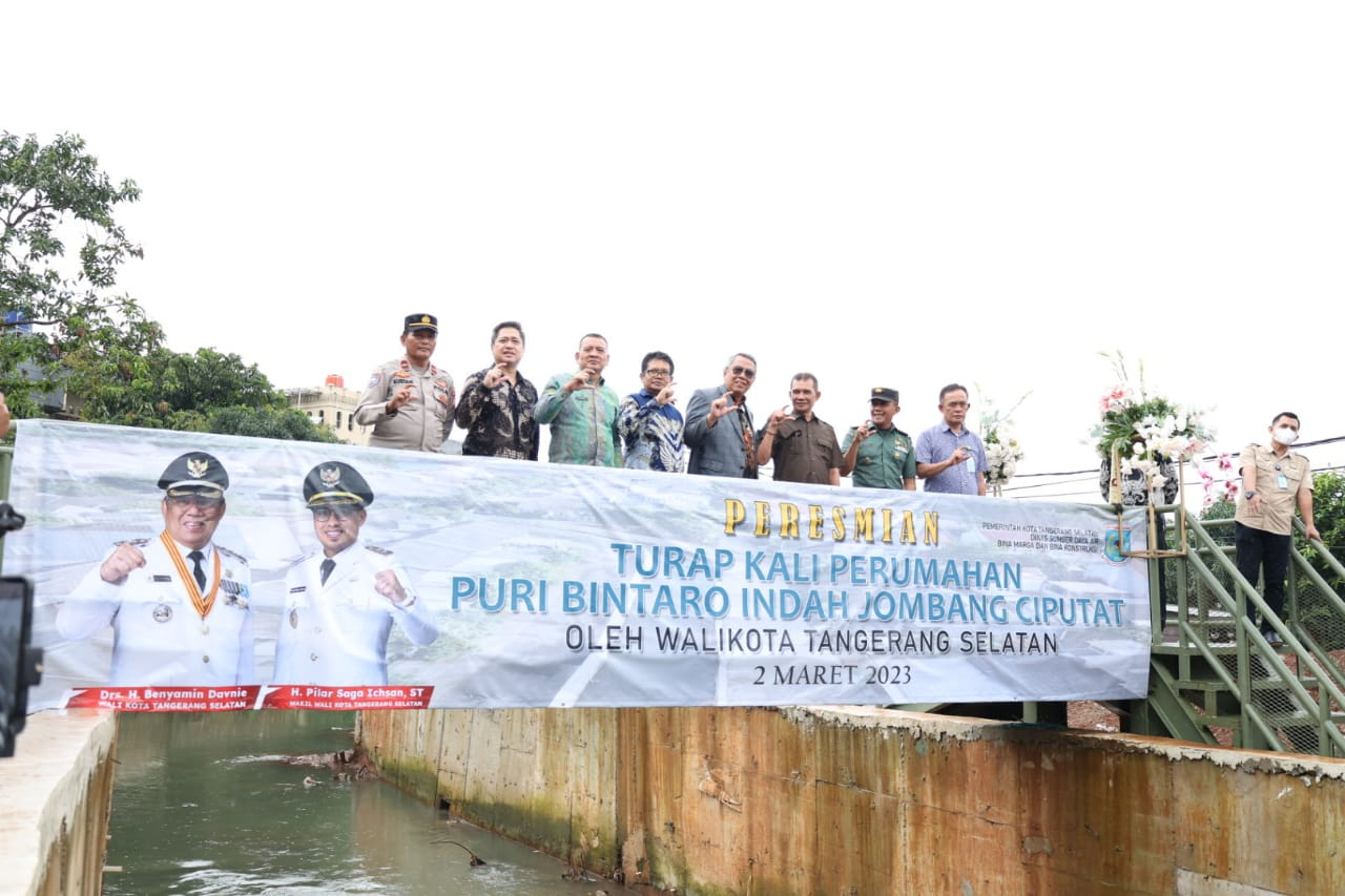 Gambar 1