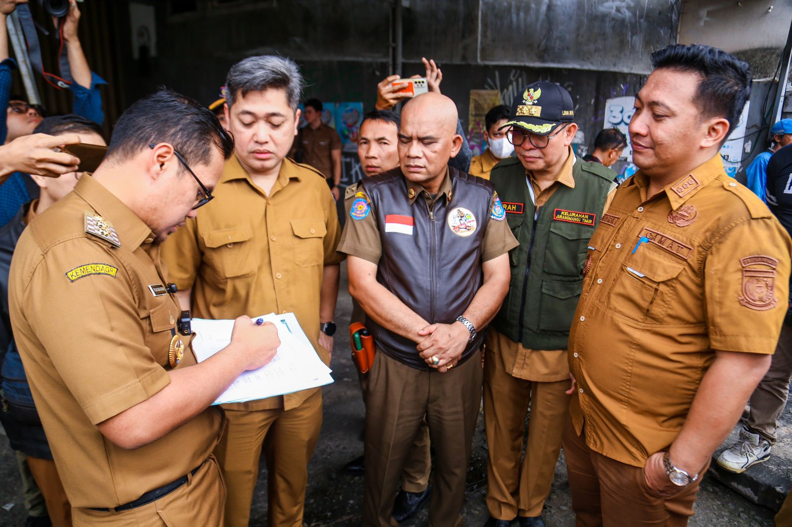 Gambar 2