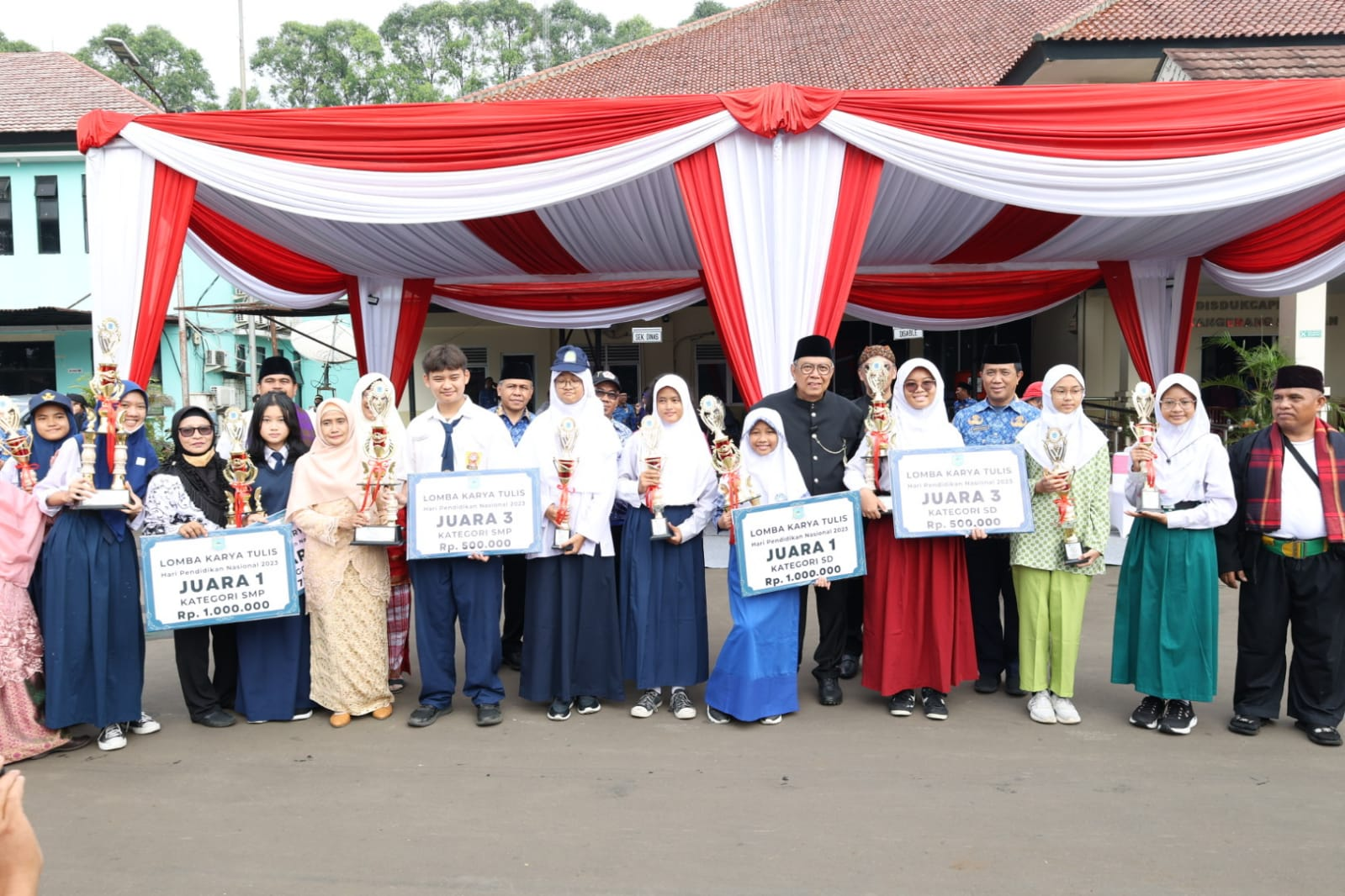 Gambar 4