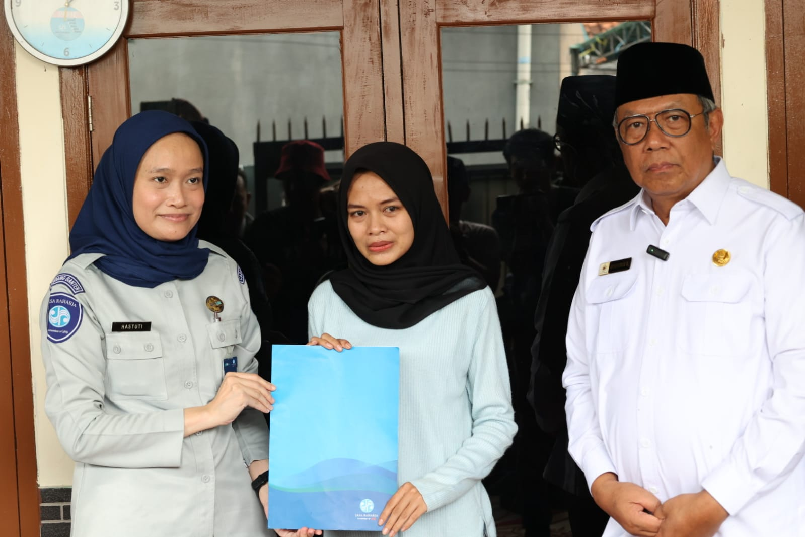 Gambar 2