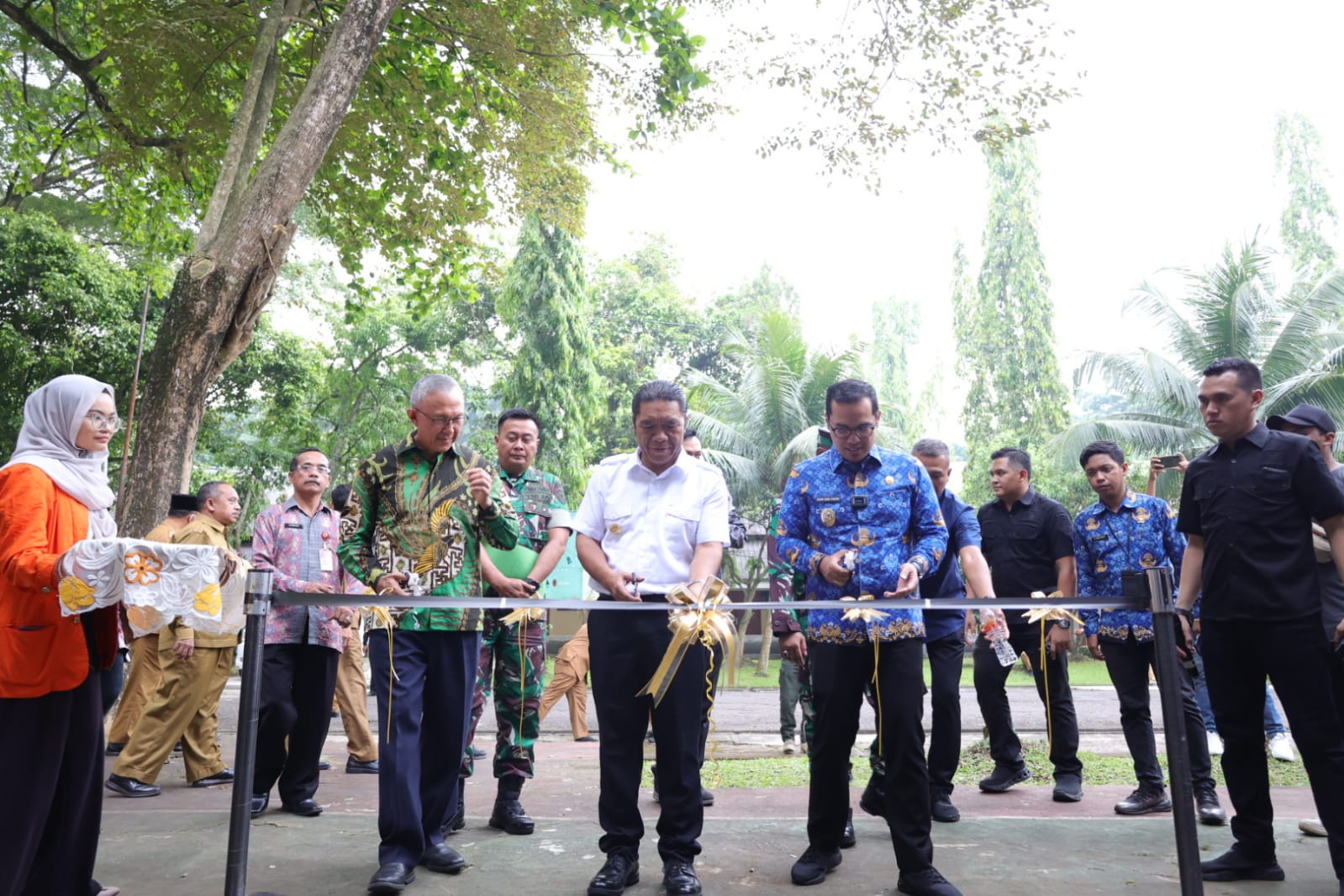 Gambar 2