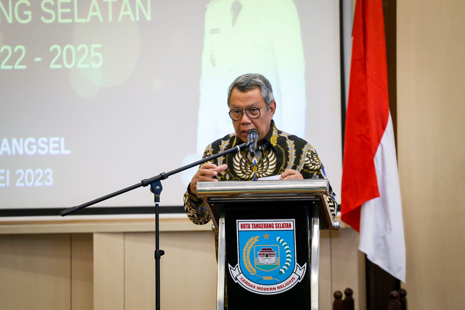 Gambar 2