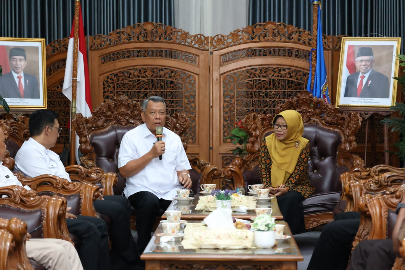 Gambar 2