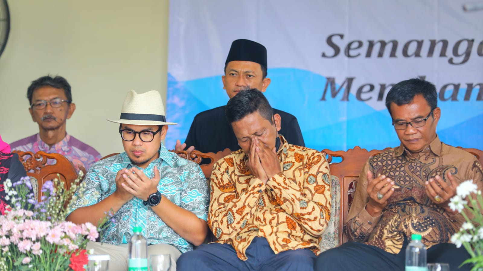 Gambar 2