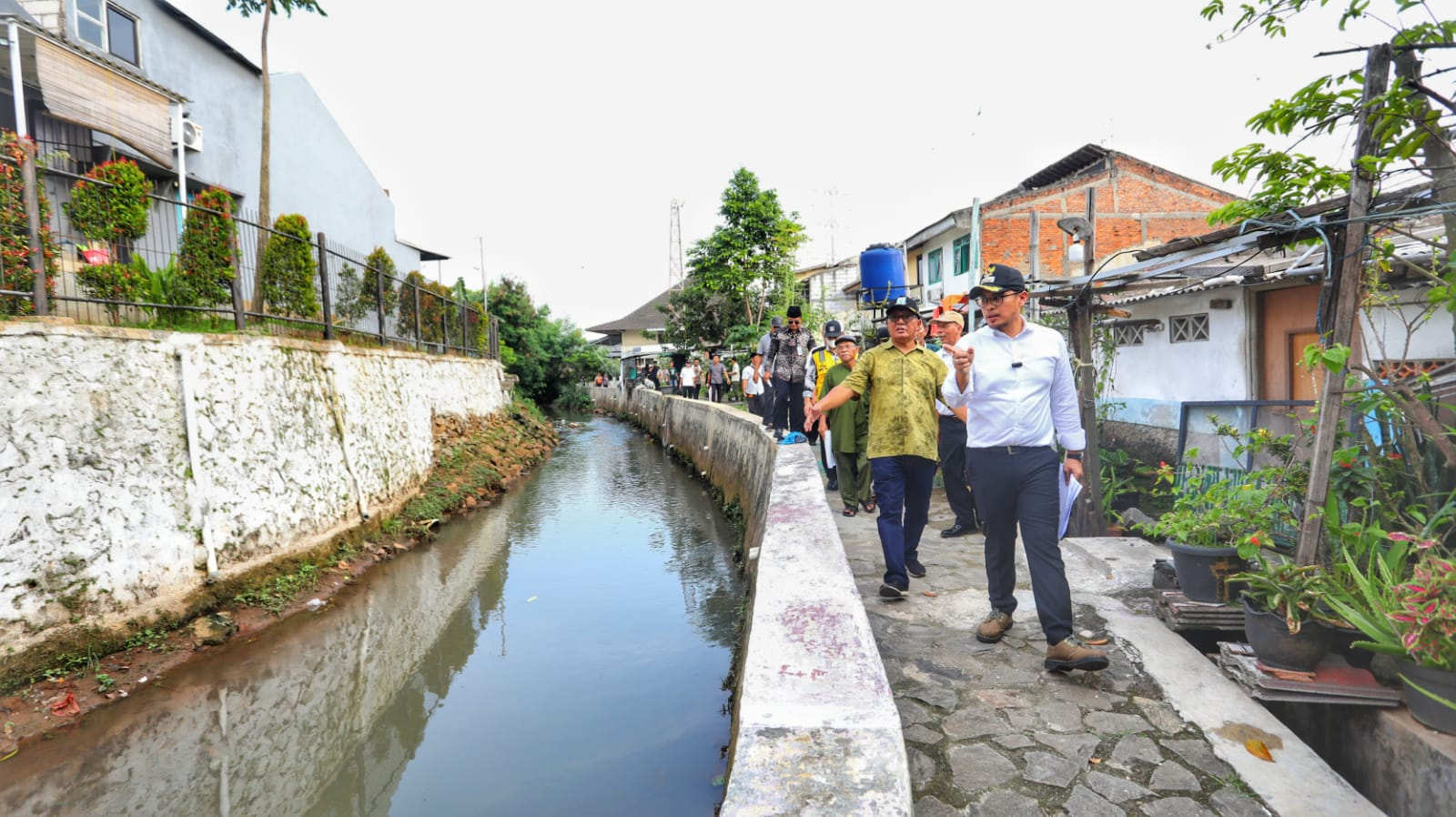 Gambar 2