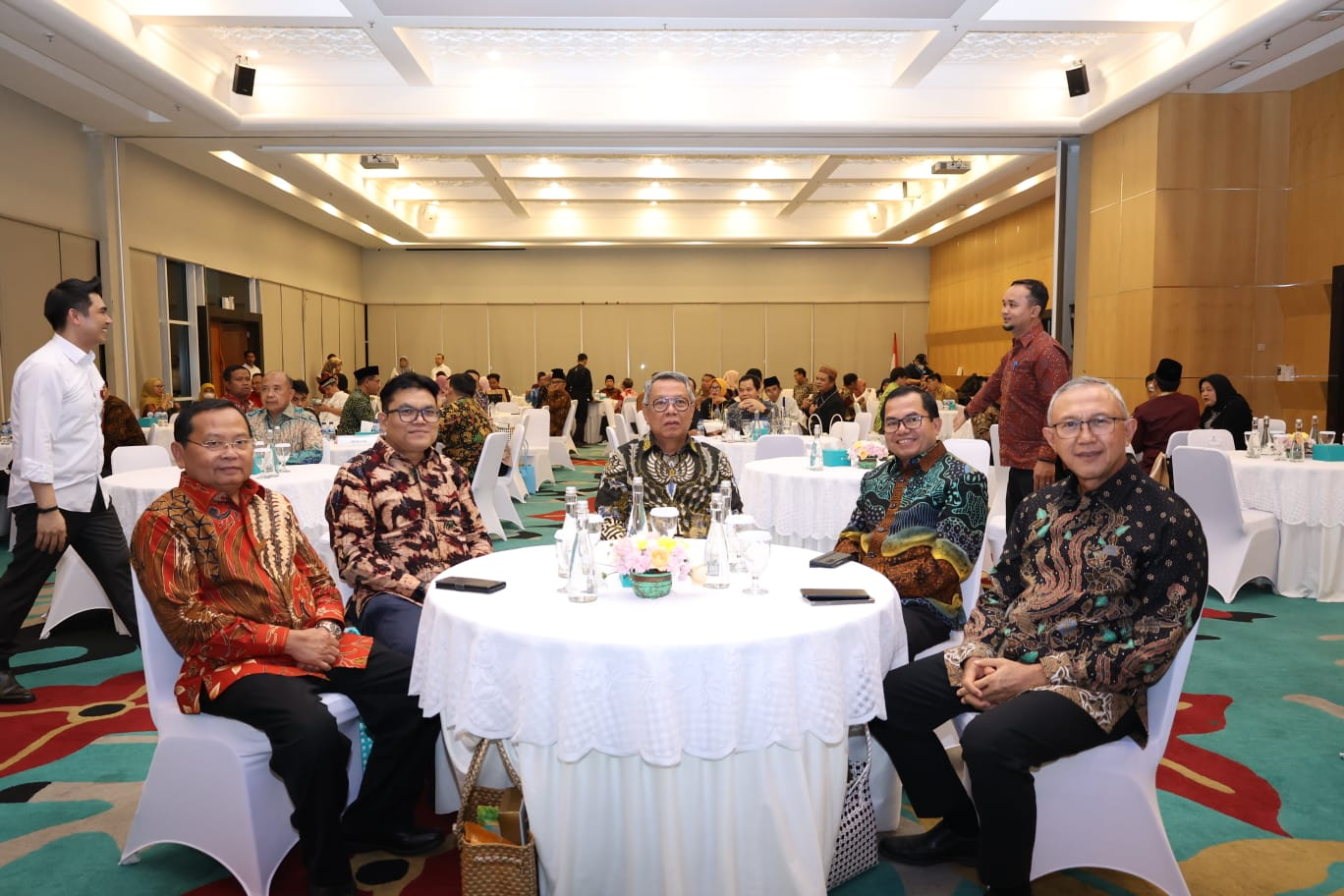 Gambar 2