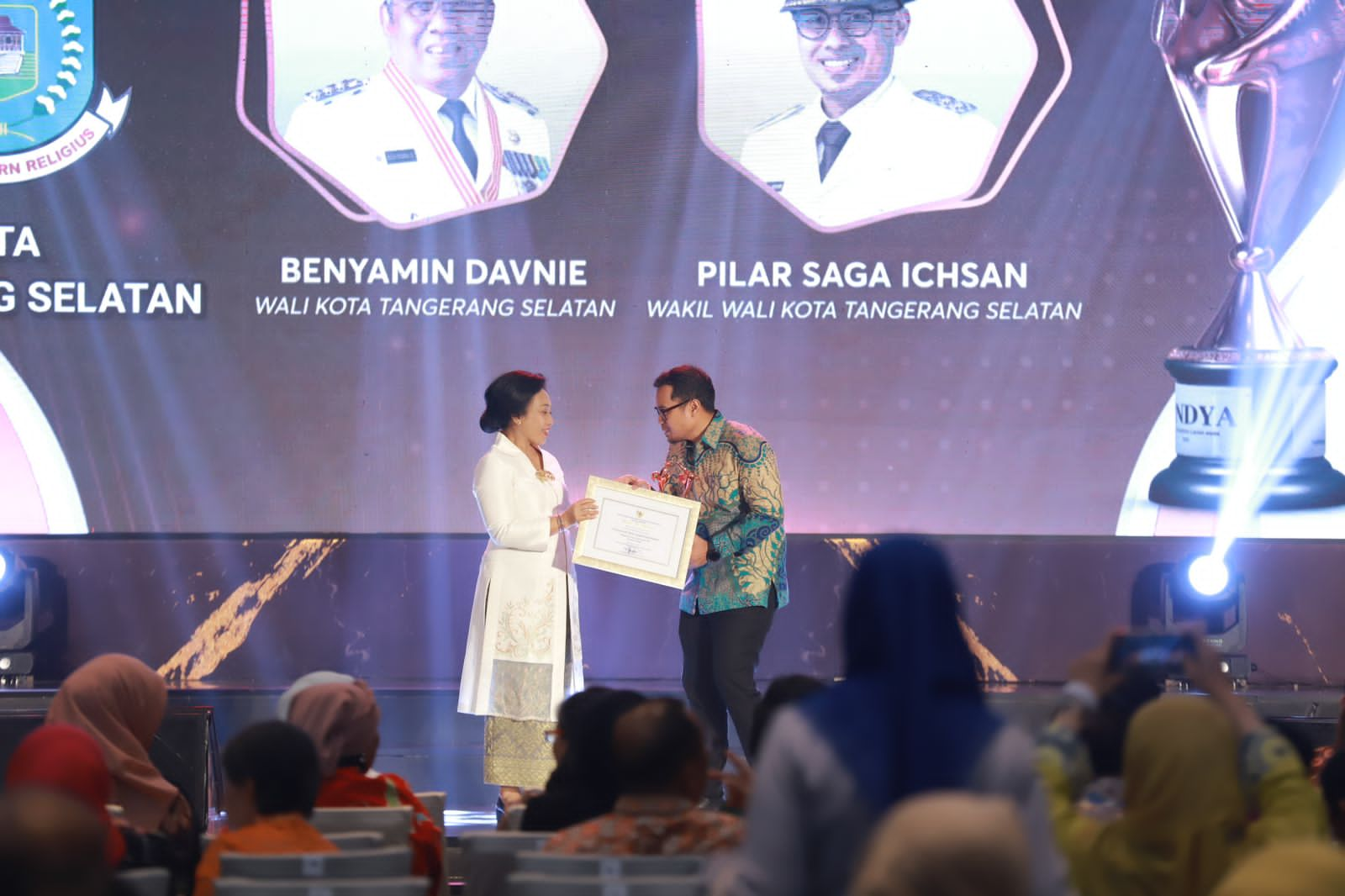 Gambar 4