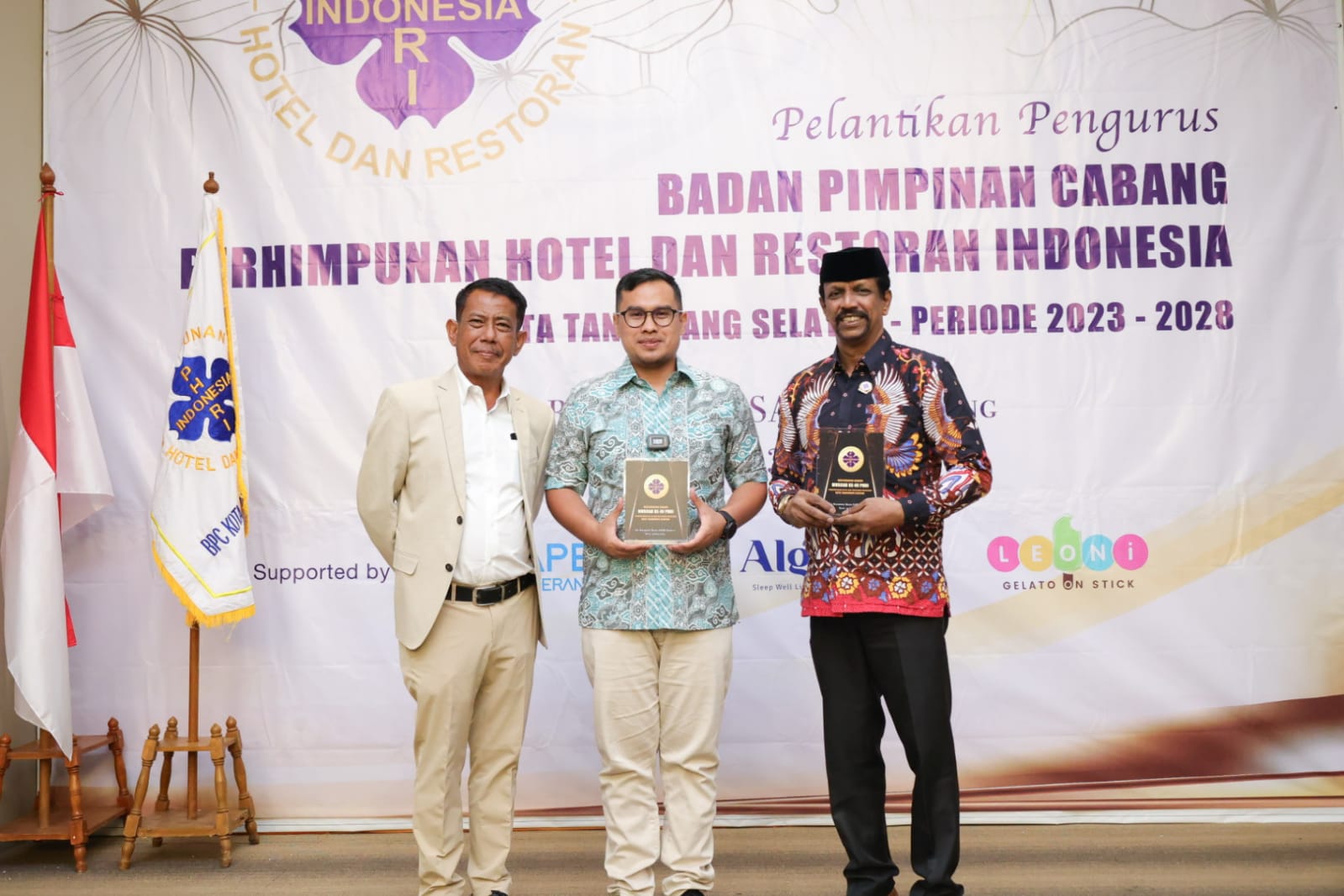 Gambar 2