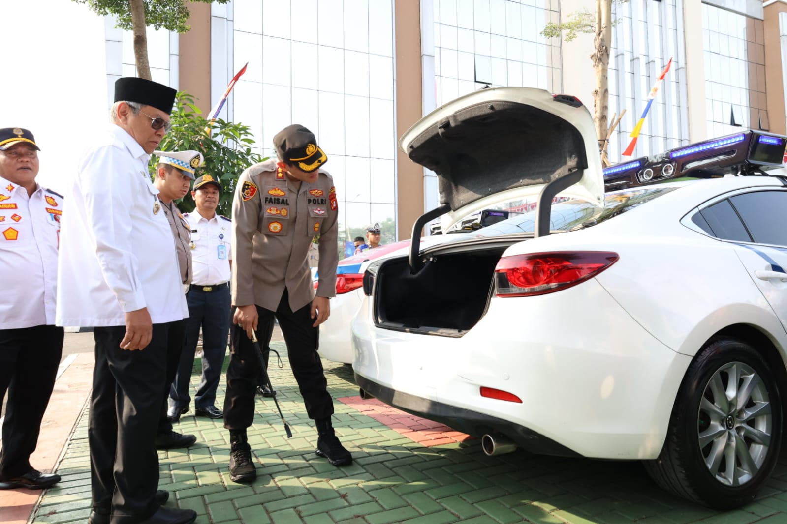 Gambar 2