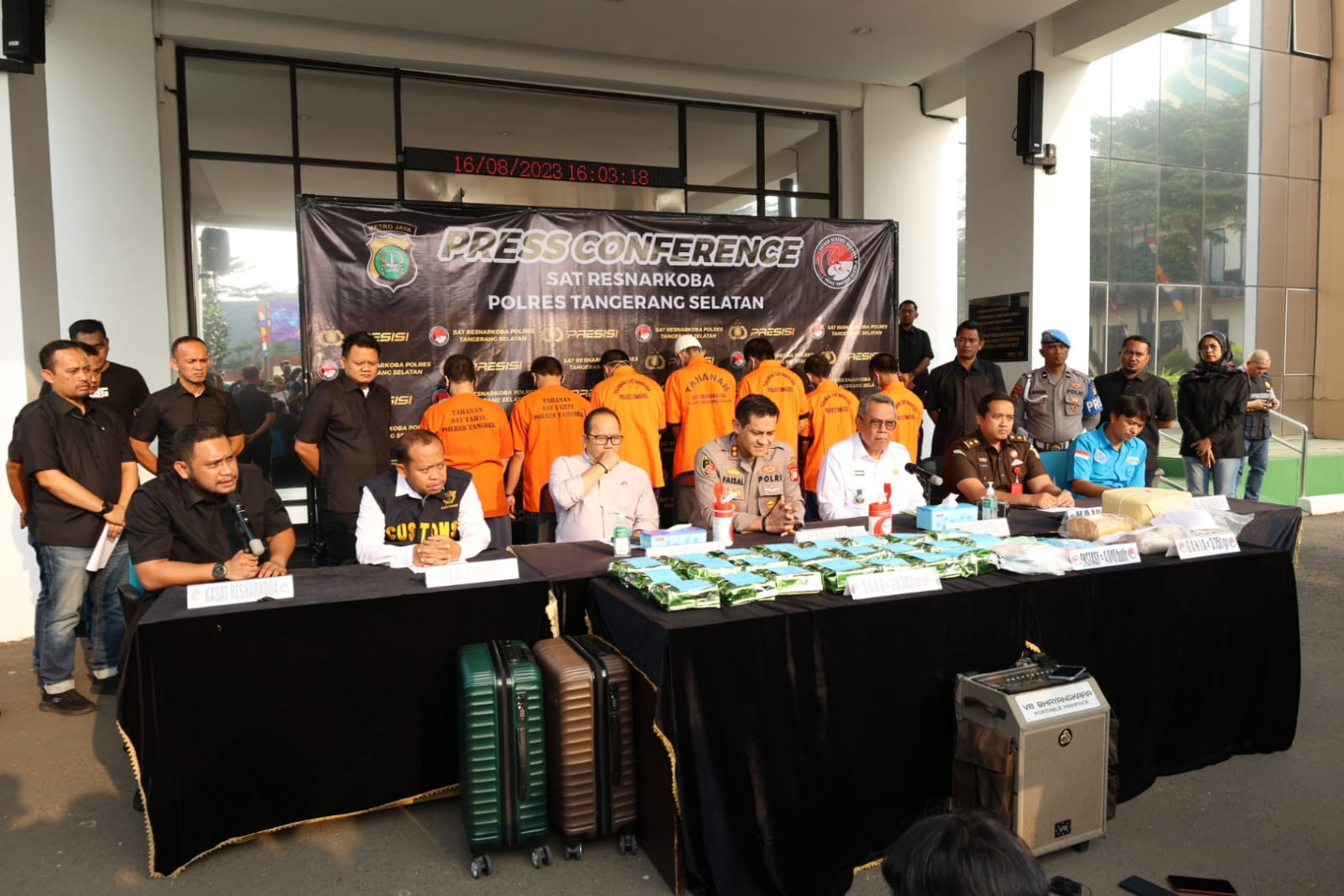Gambar 2