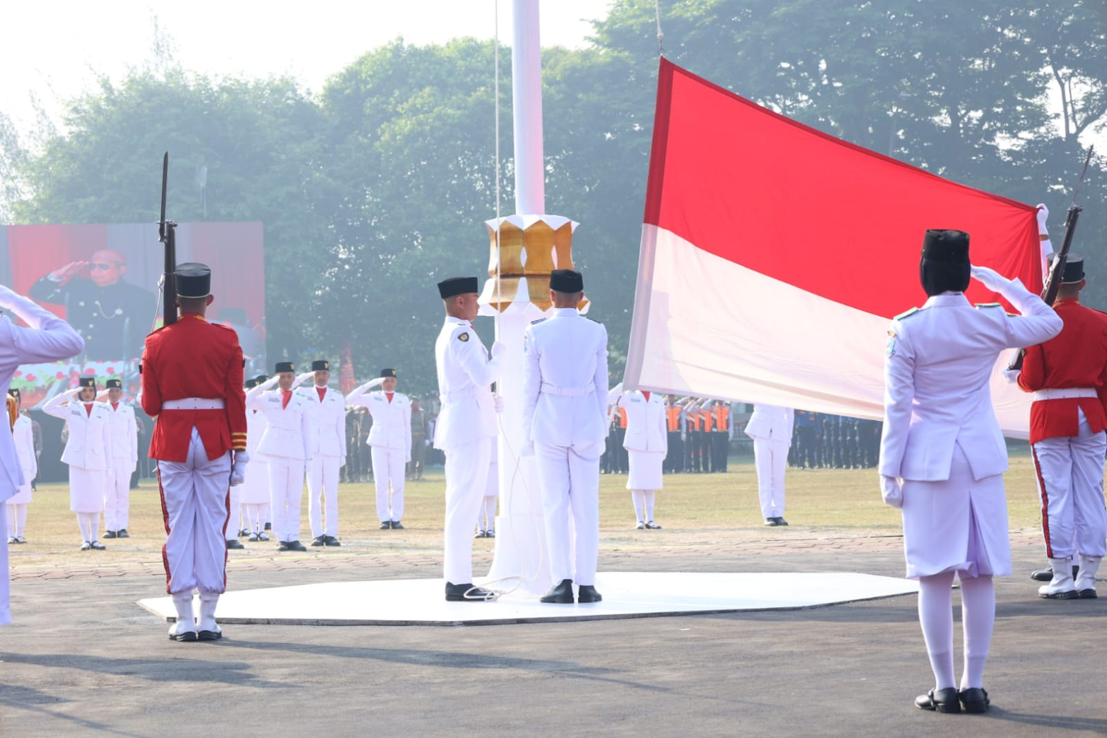 Gambar 2