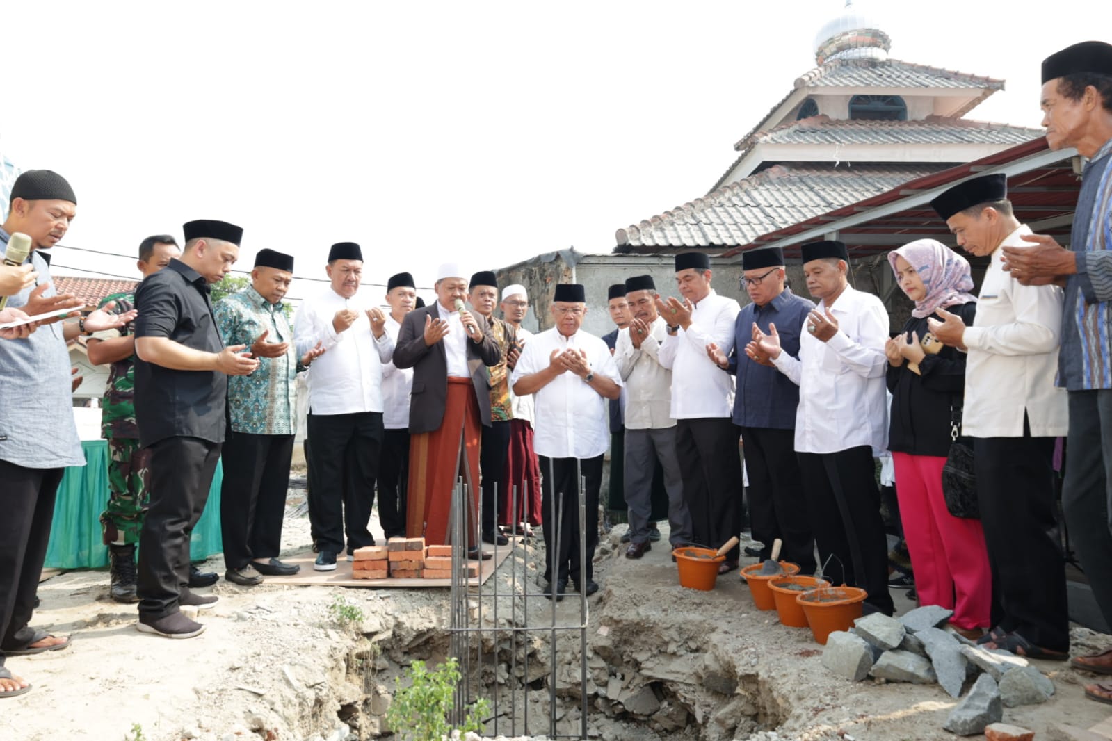 Gambar 9