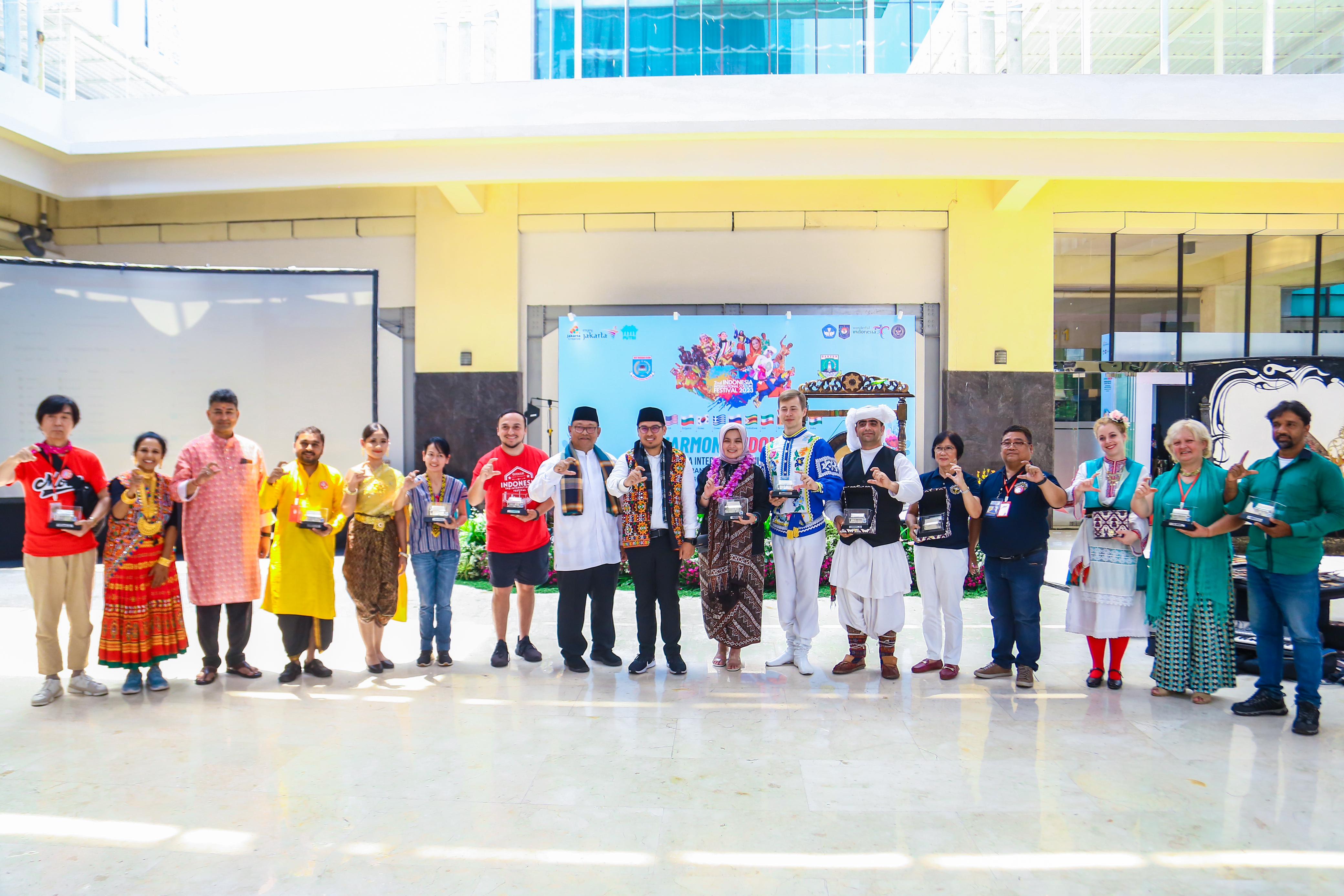Gambar 1