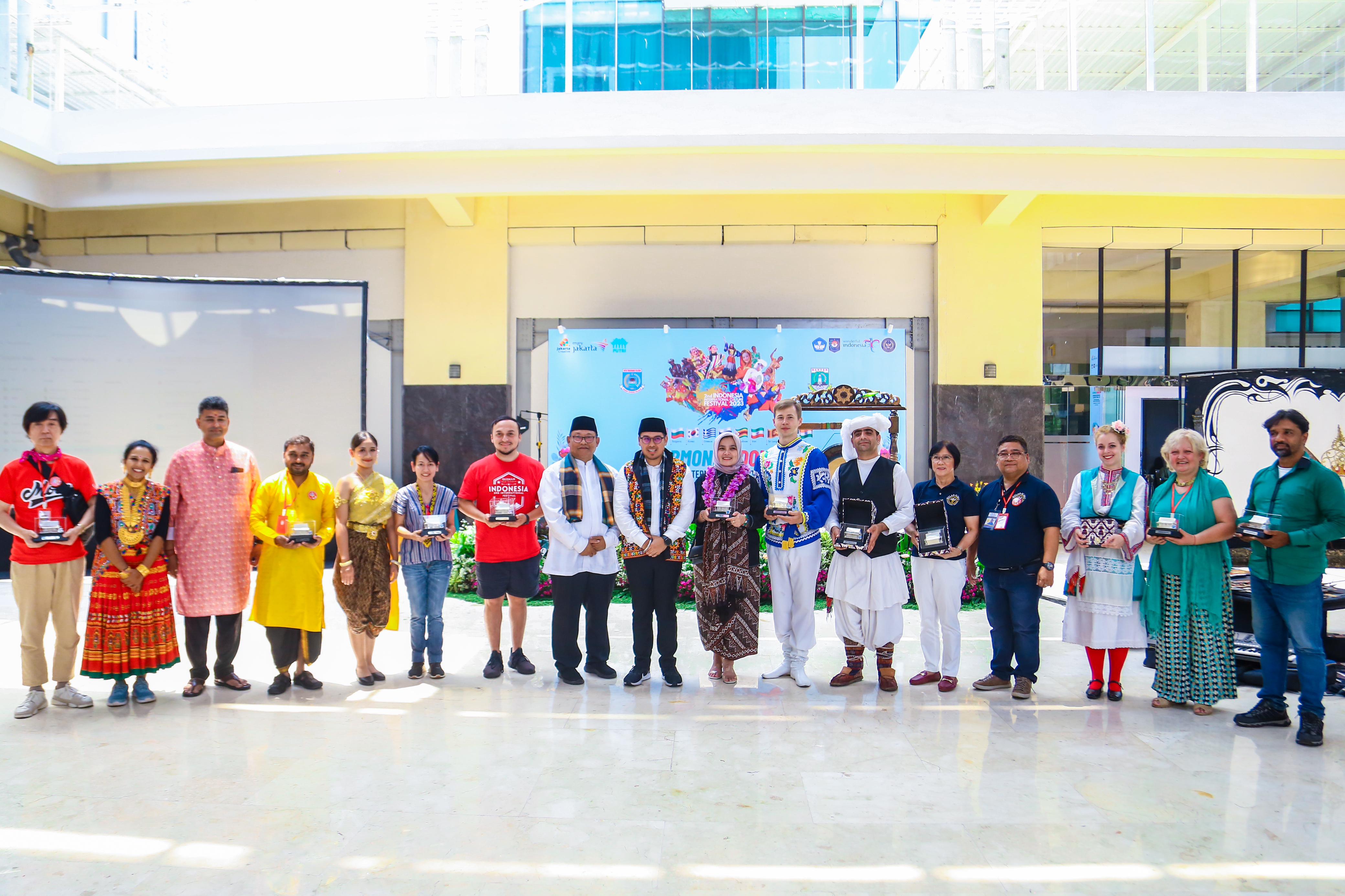 Gambar 2