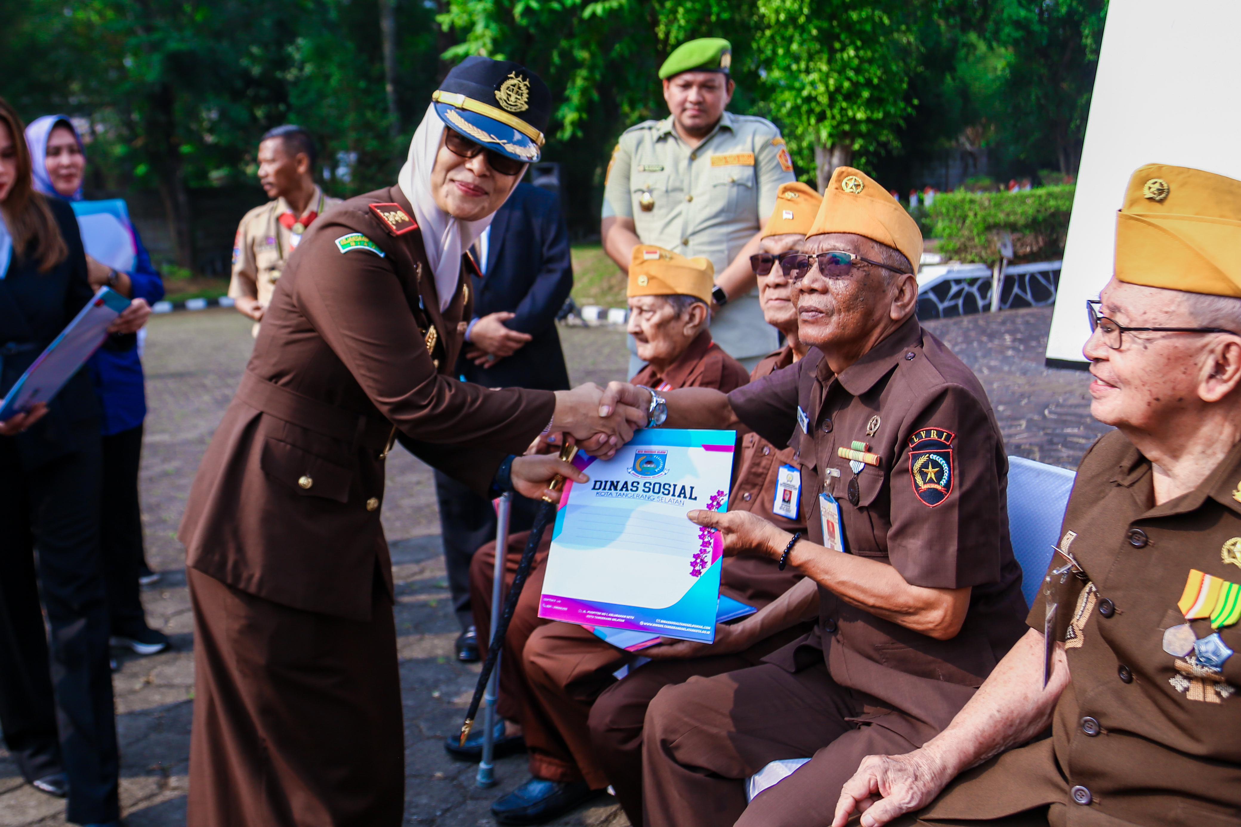 Gambar 2