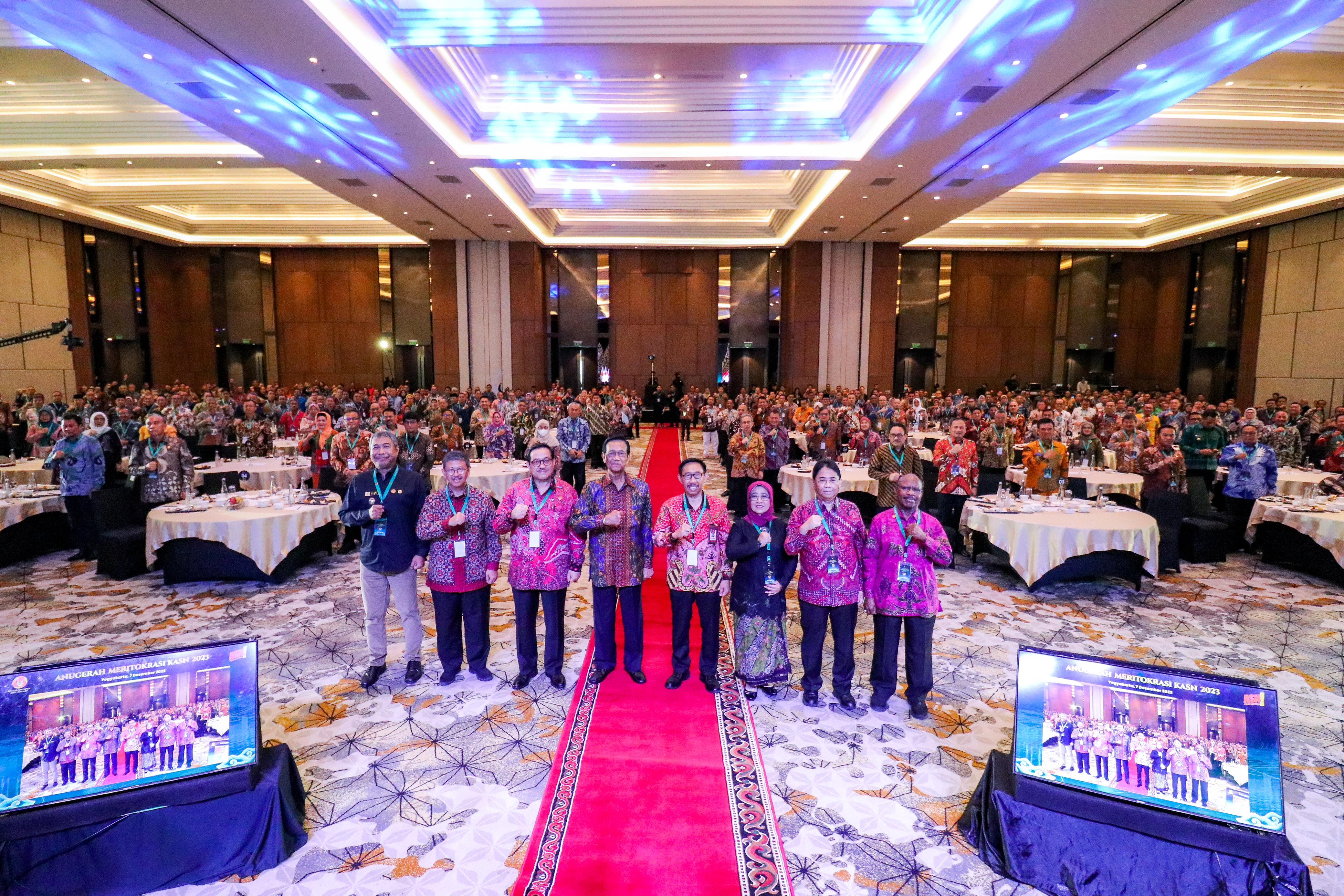 Gambar 2