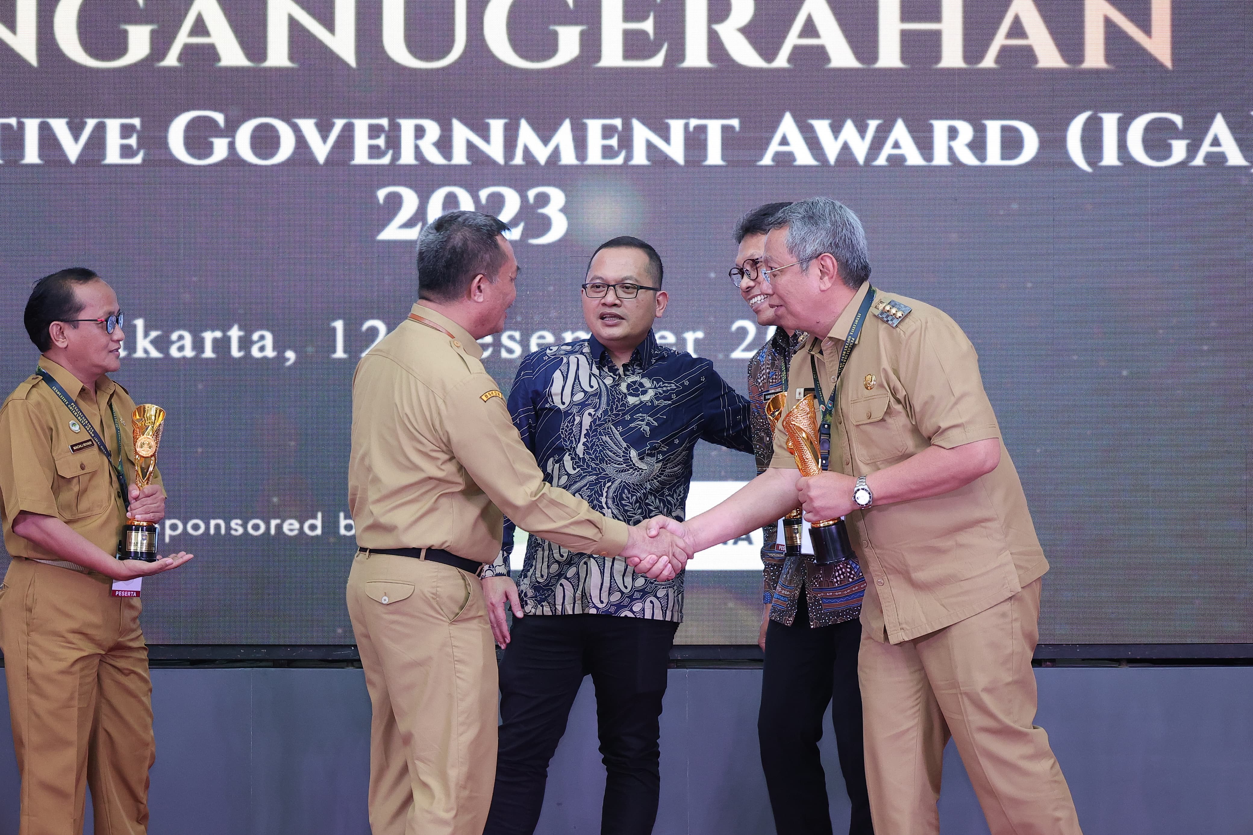 Gambar 2