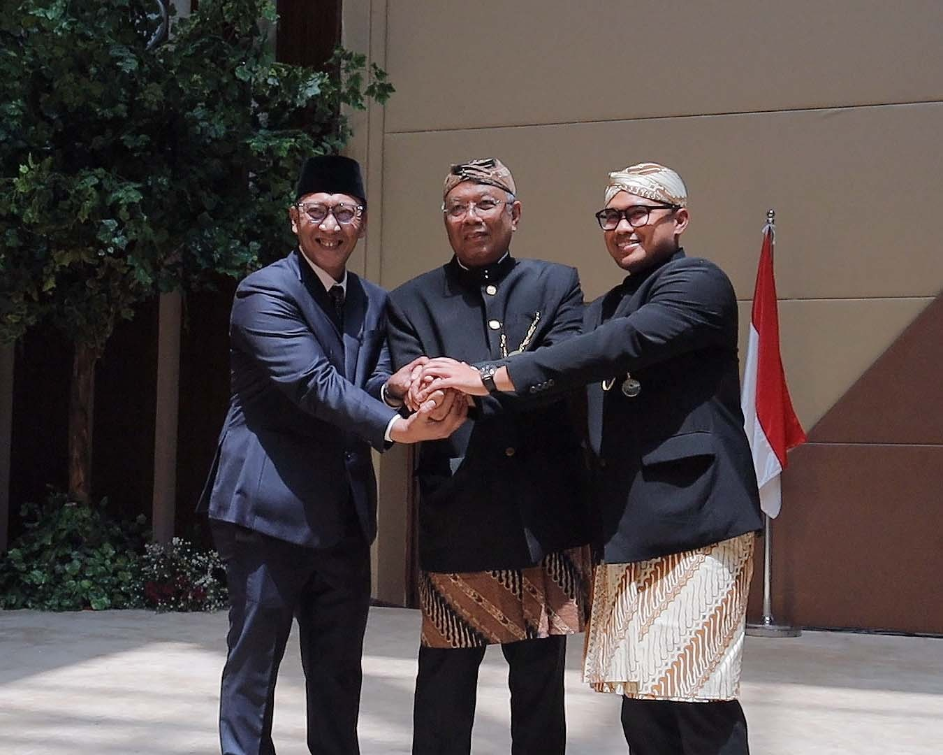 Gambar 2