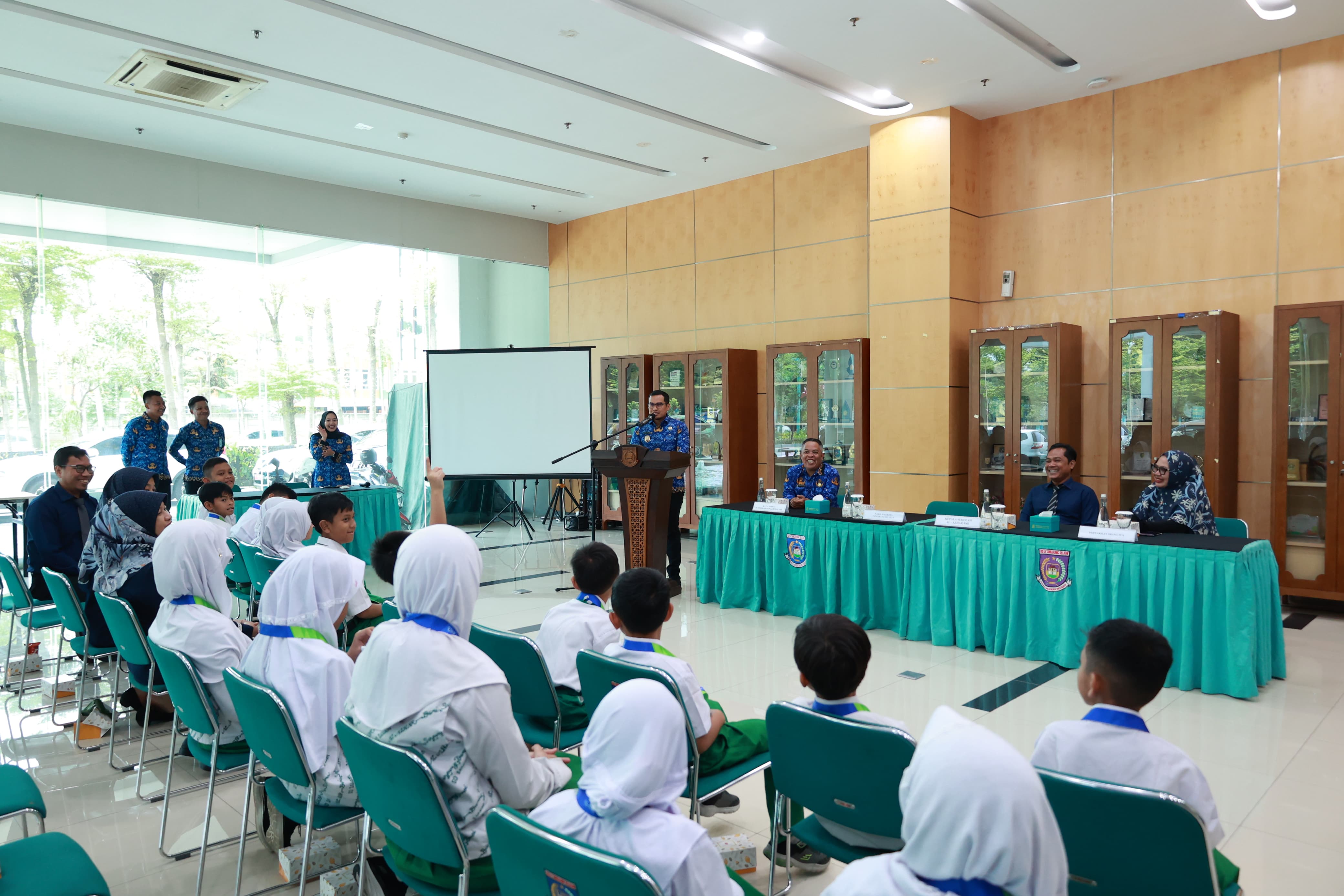 Gambar 2