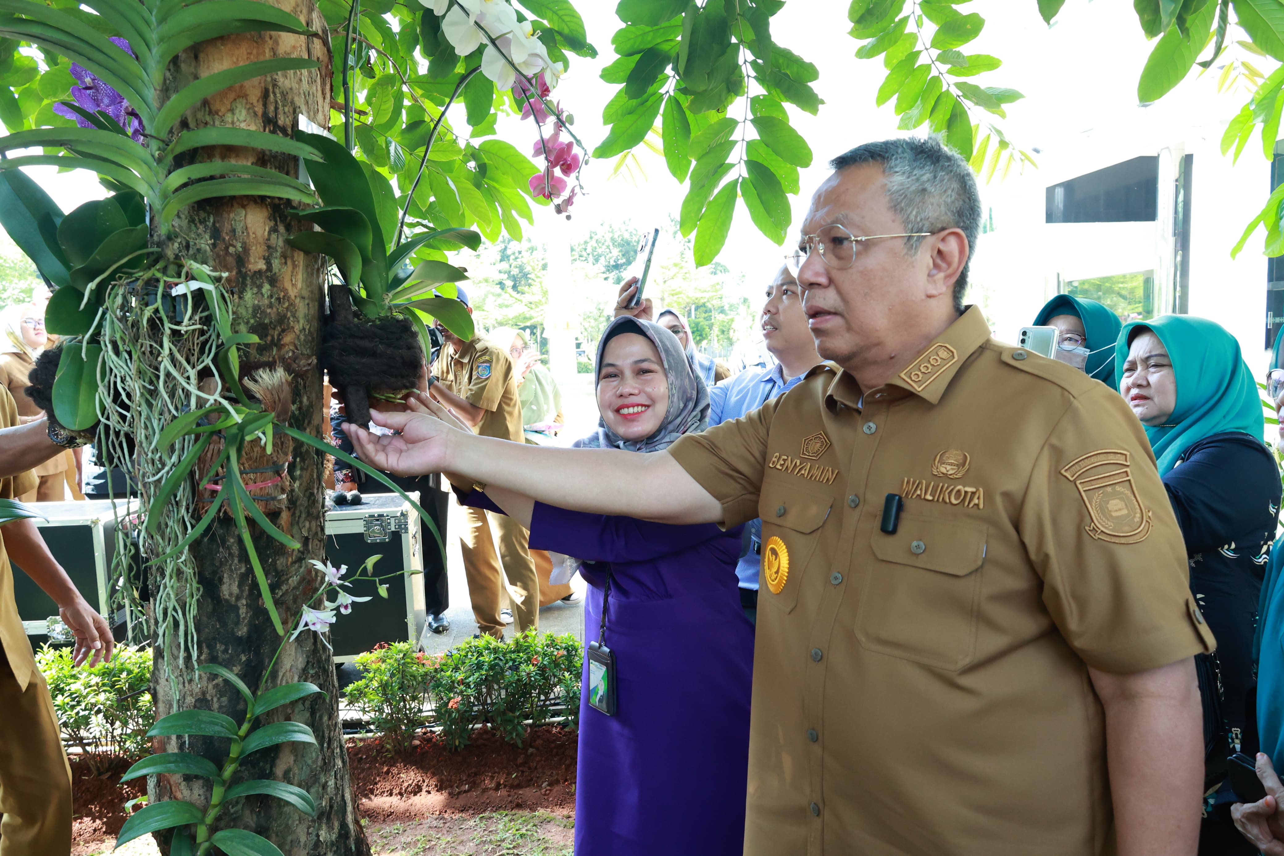 Gambar 2