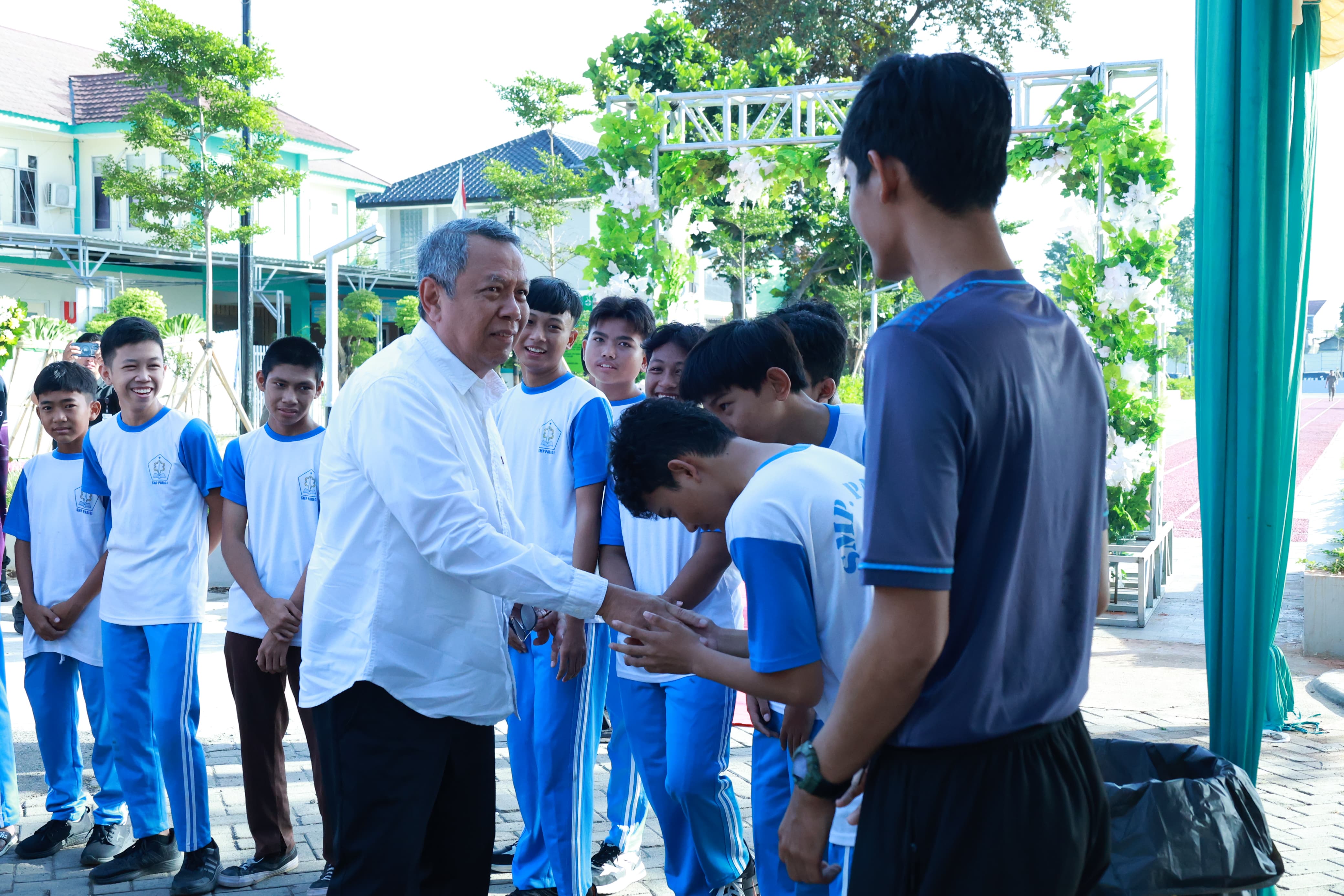 Gambar 2