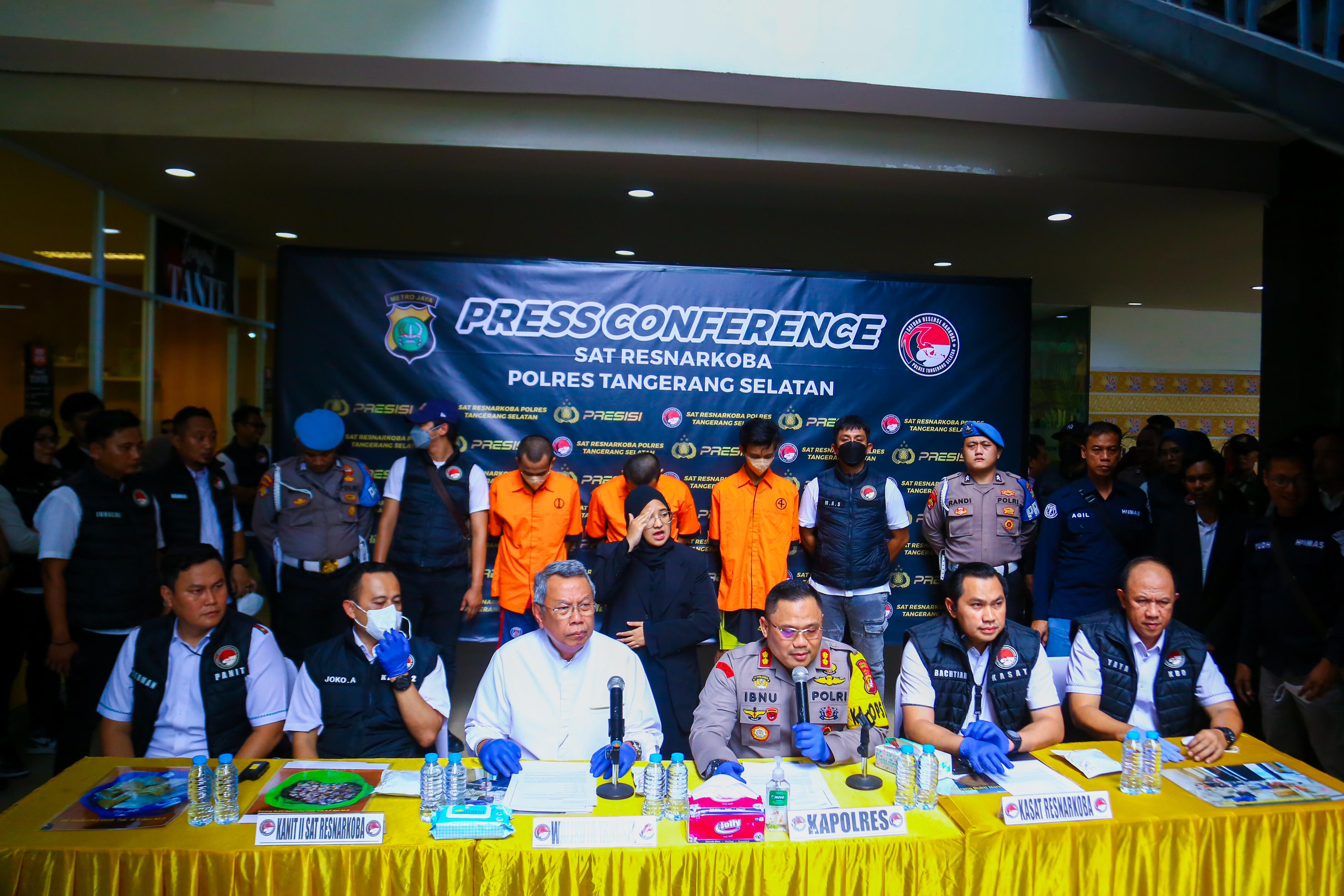 Gambar 2