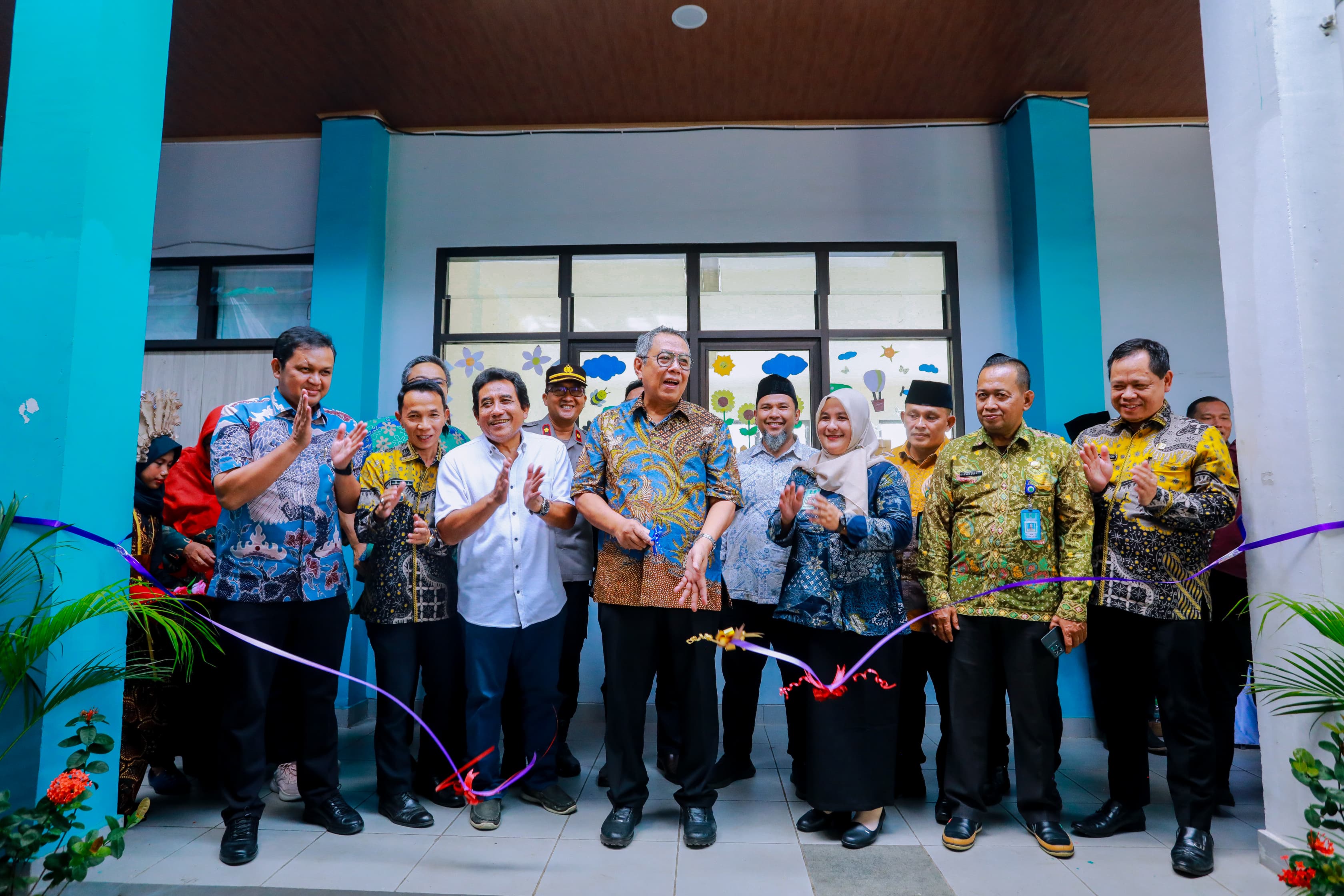 Gambar 2