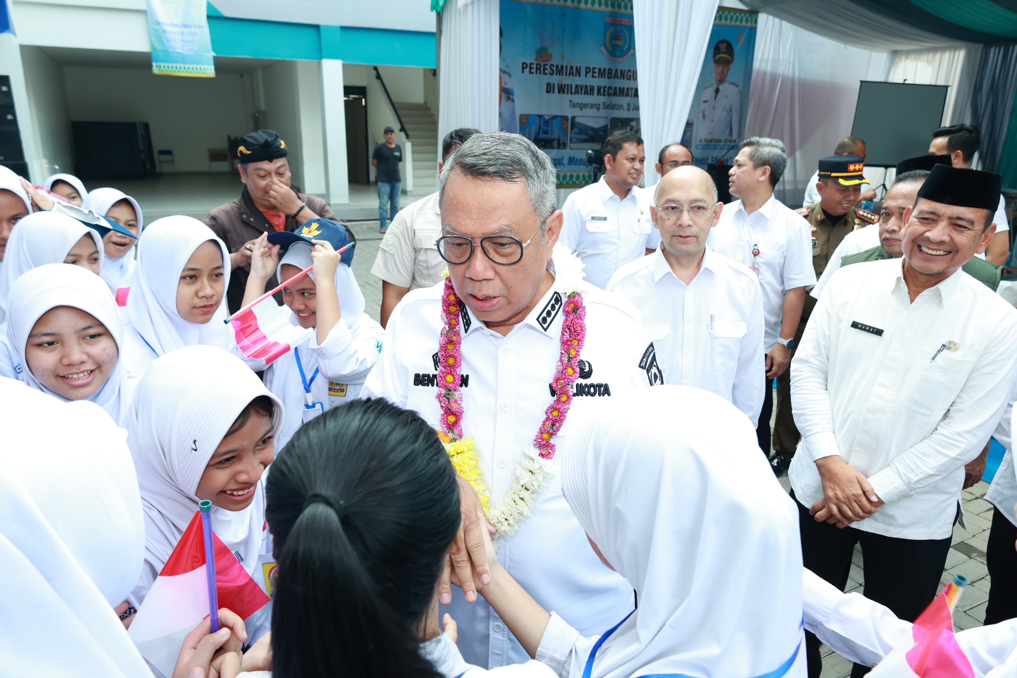 Gambar 2