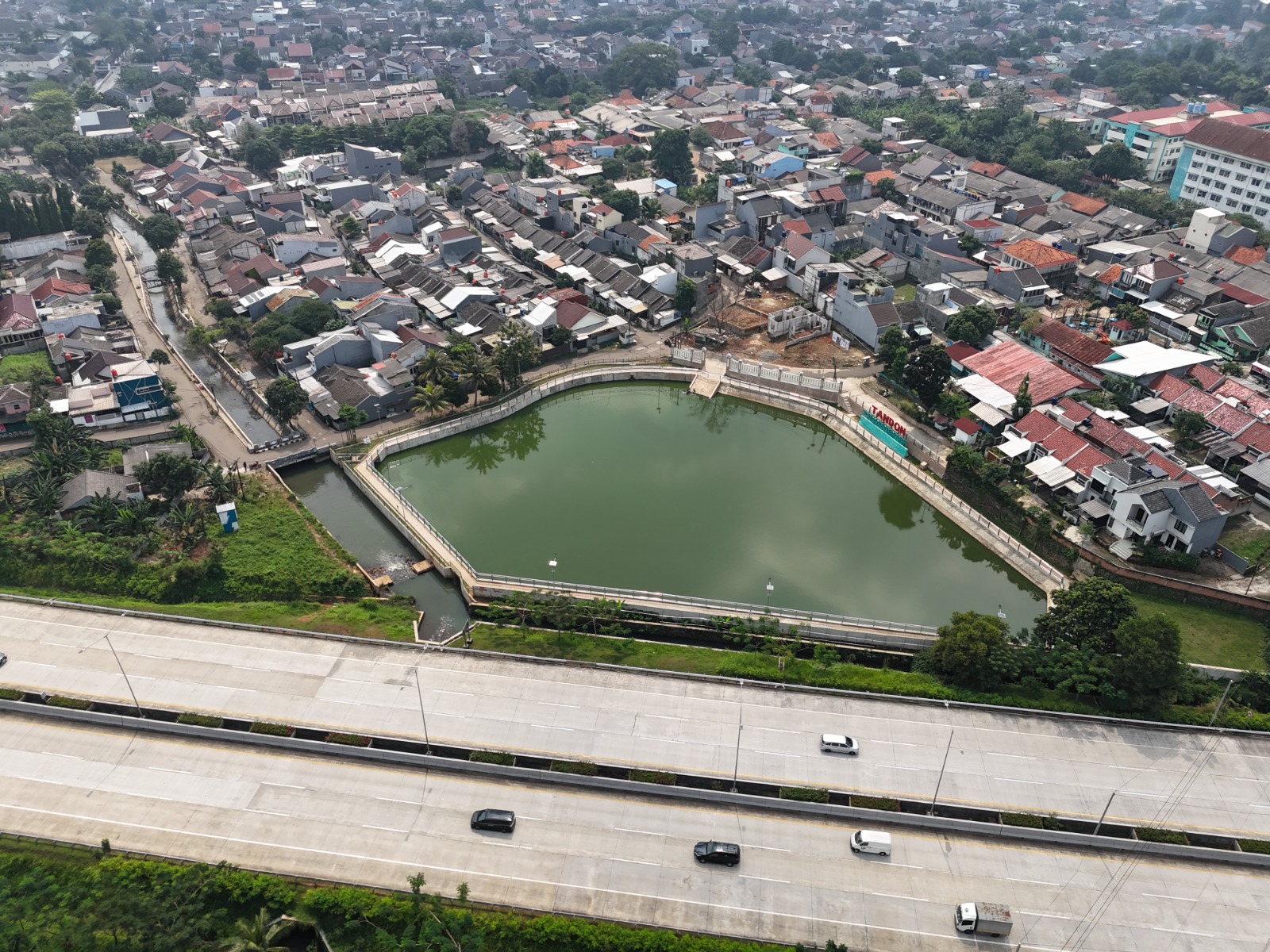 Gambar 2