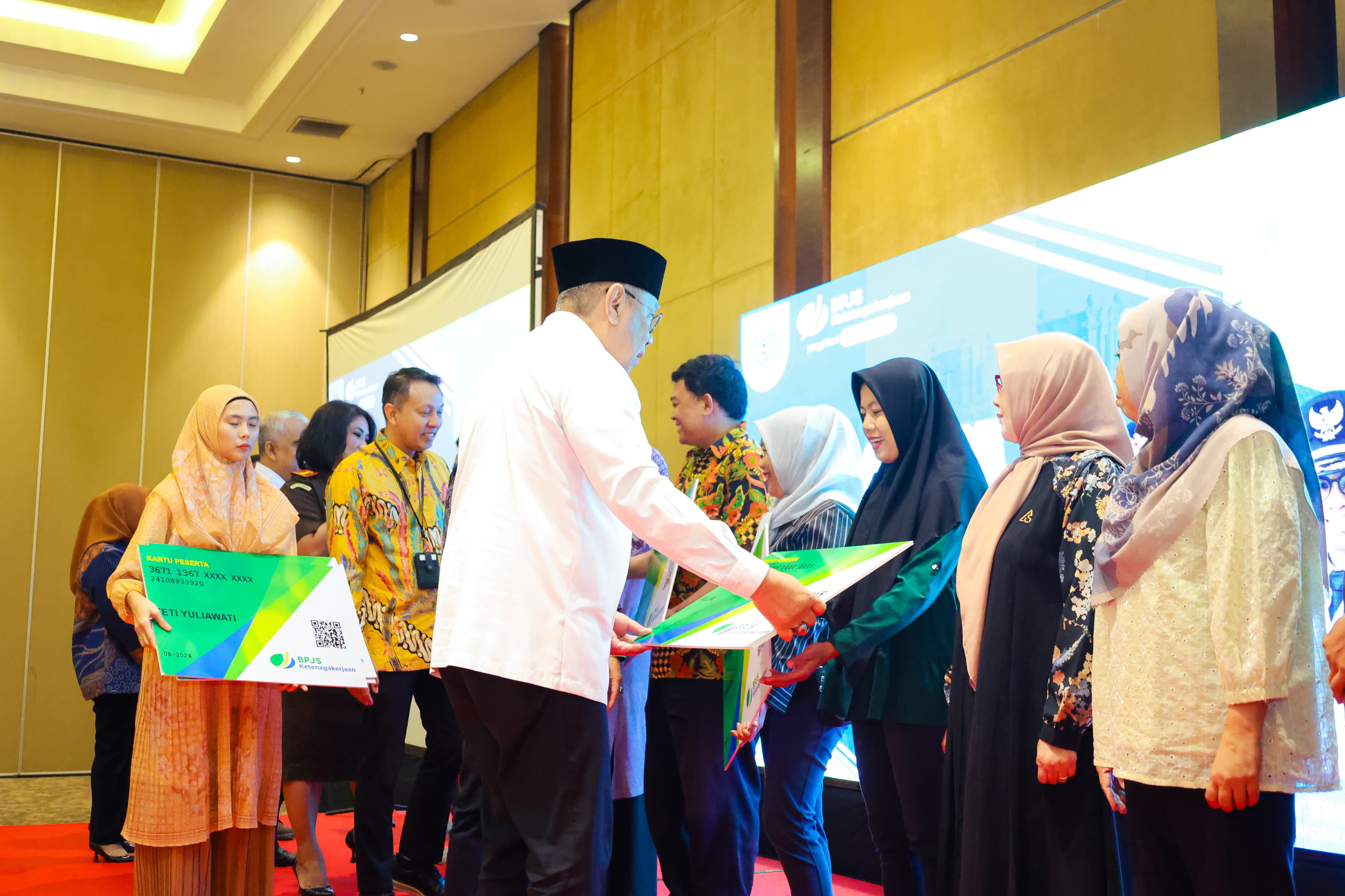 Gambar 2