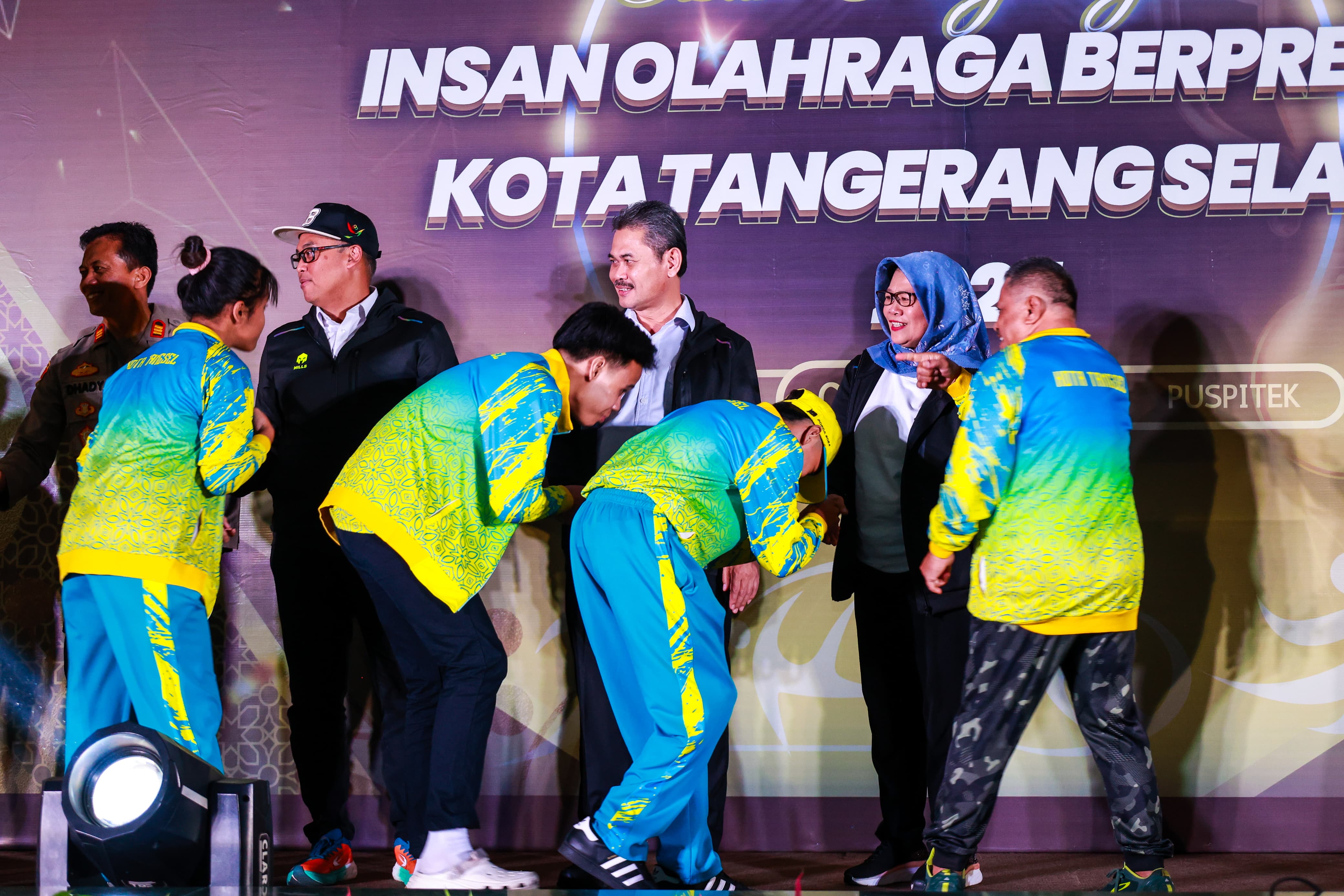 Gambar 2