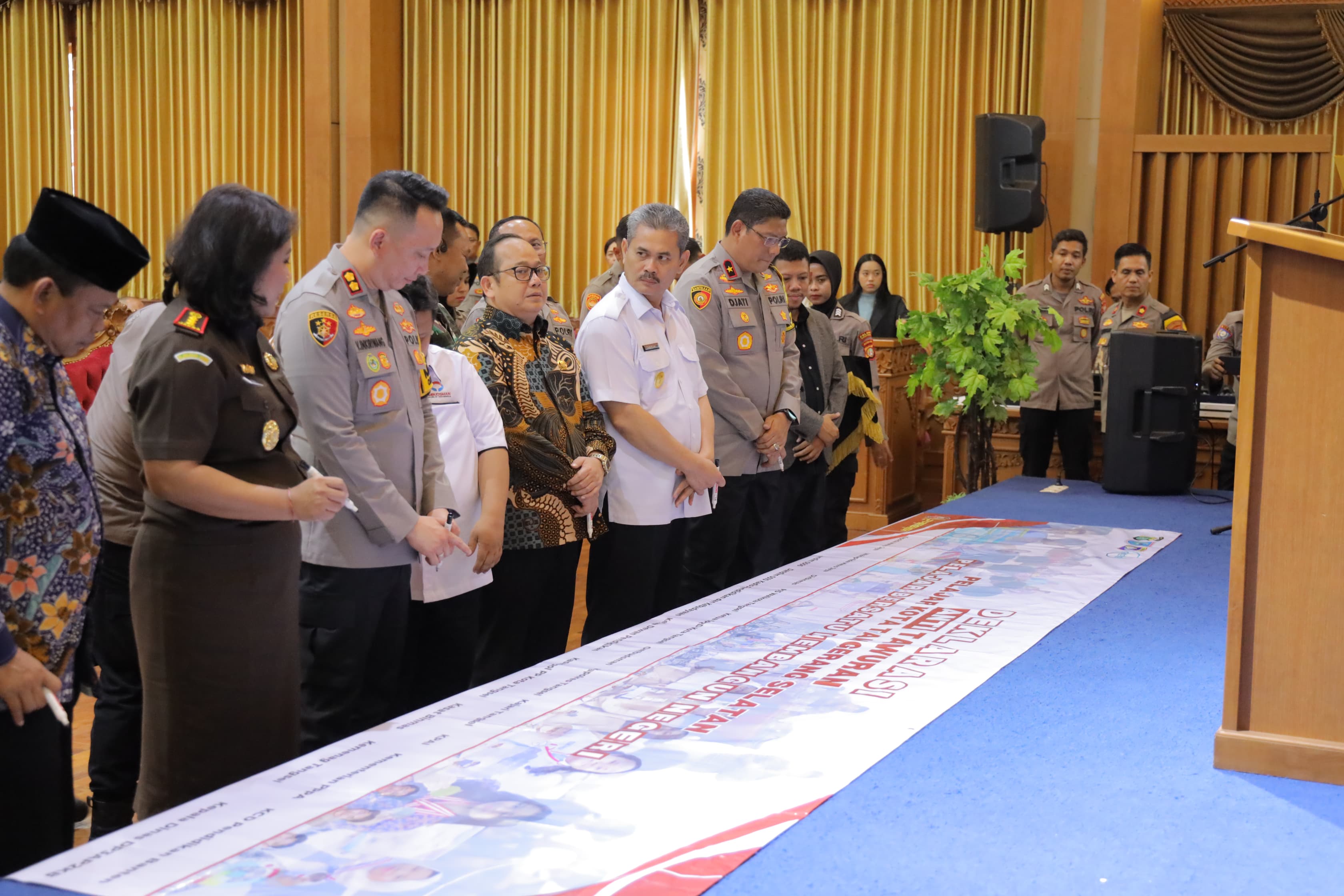 Gambar 2