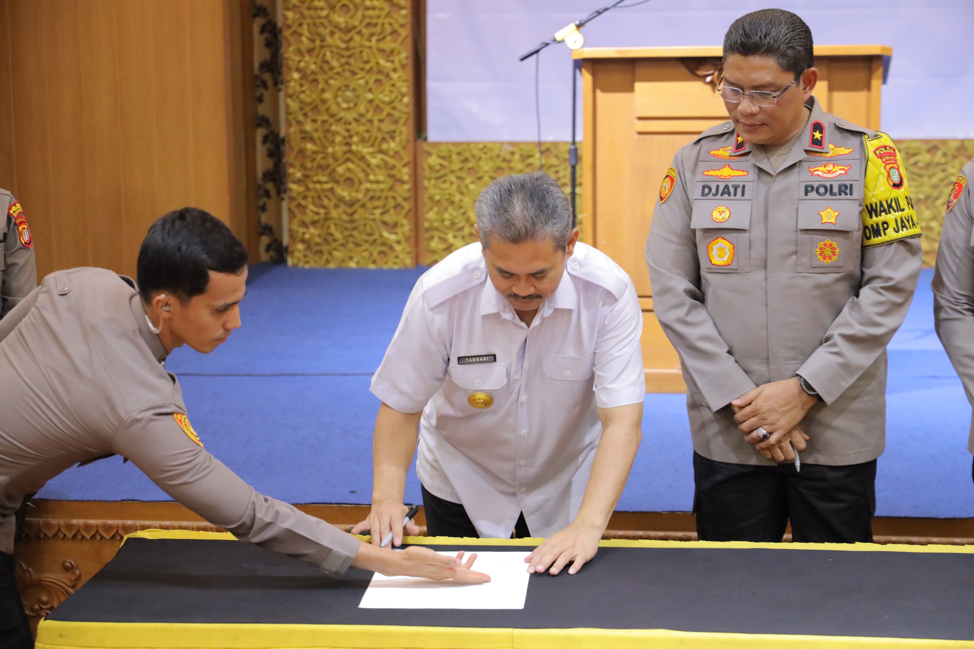 Gambar 6