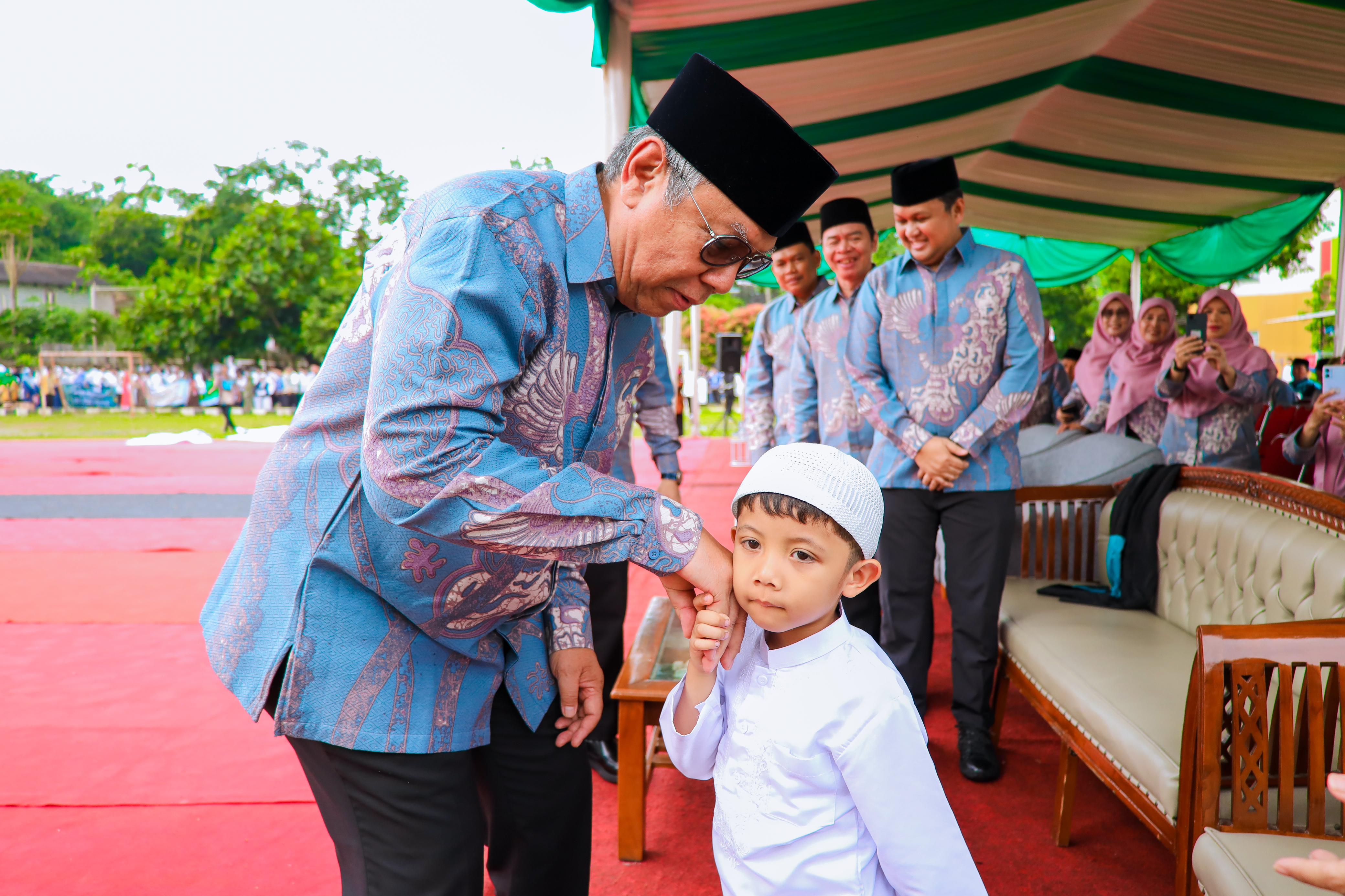 Gambar 2