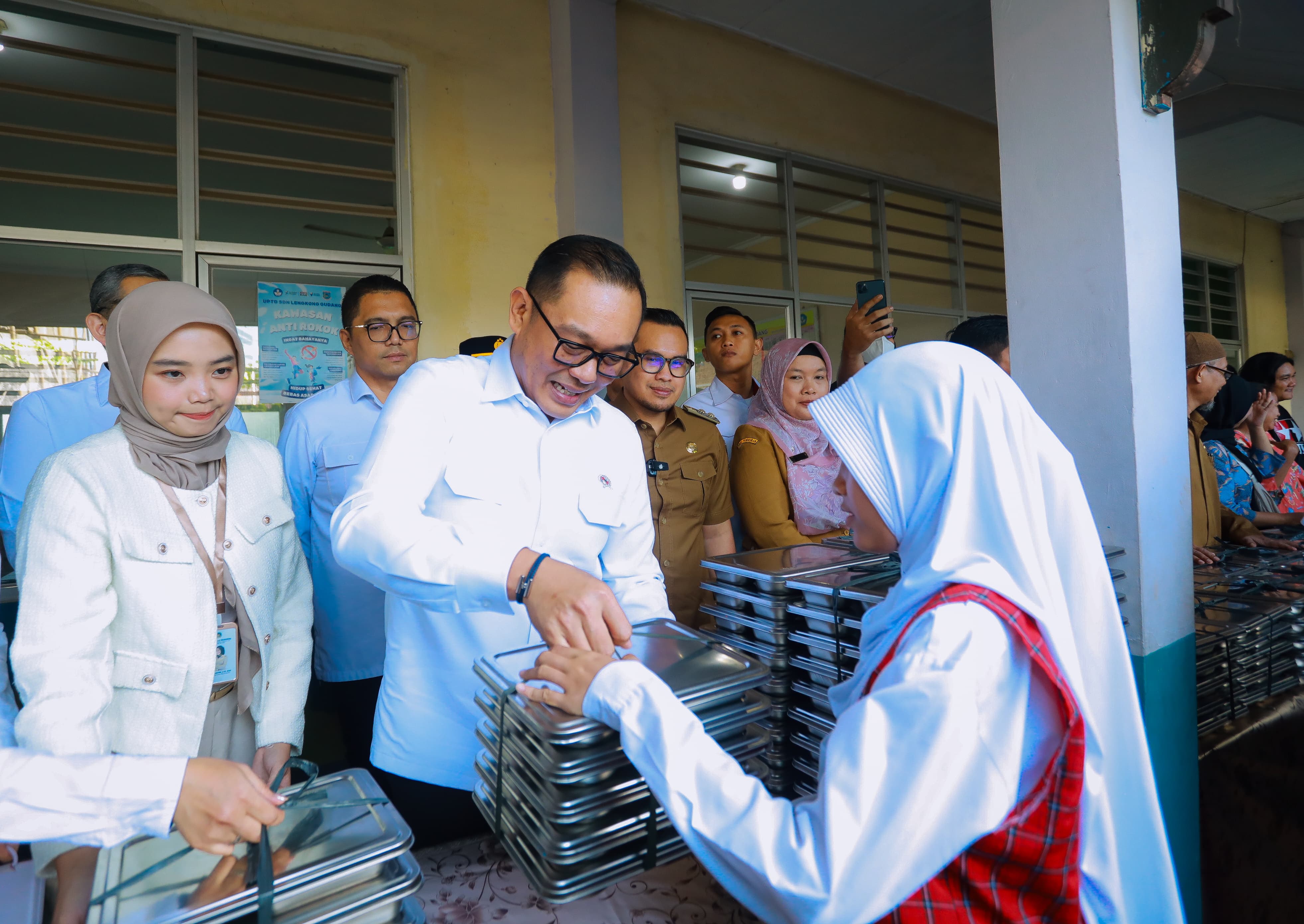 Gambar 2