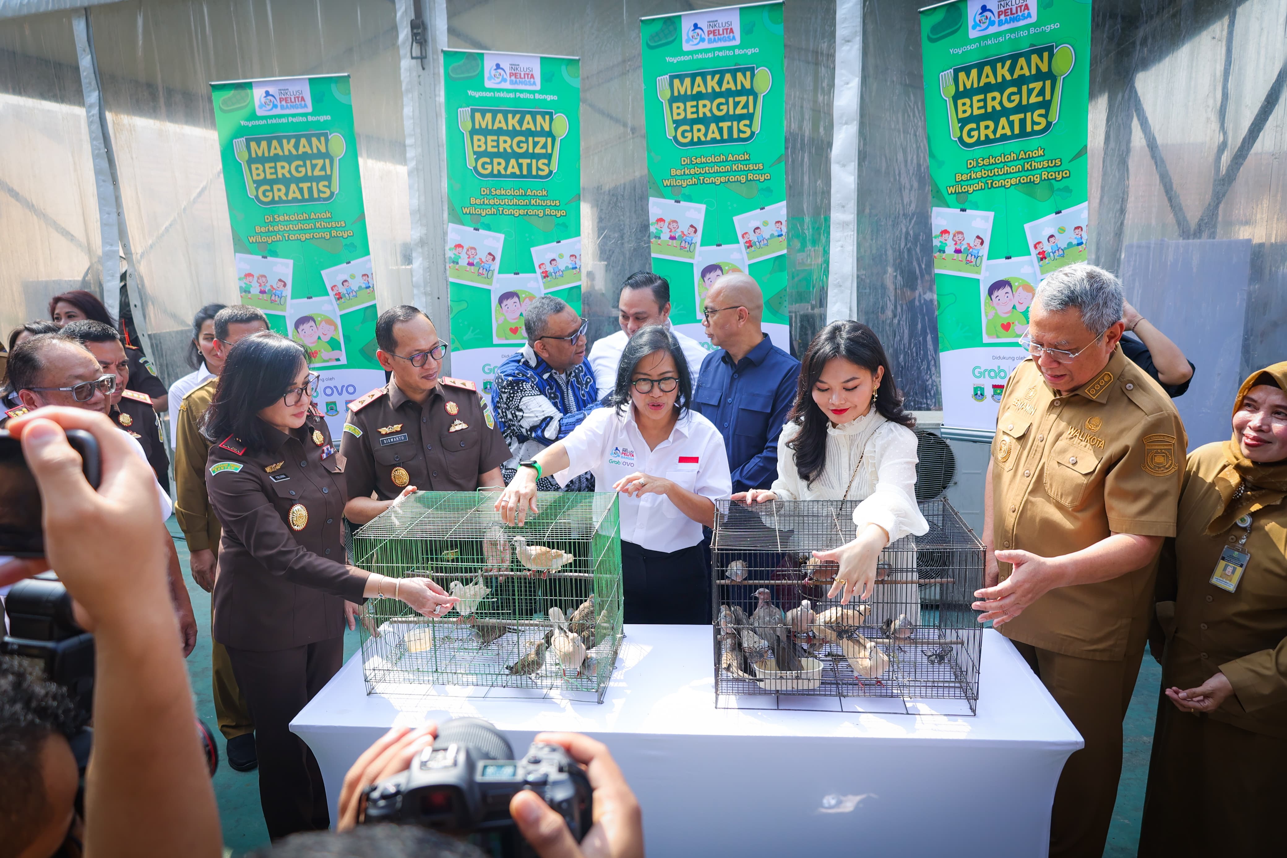Gambar 2