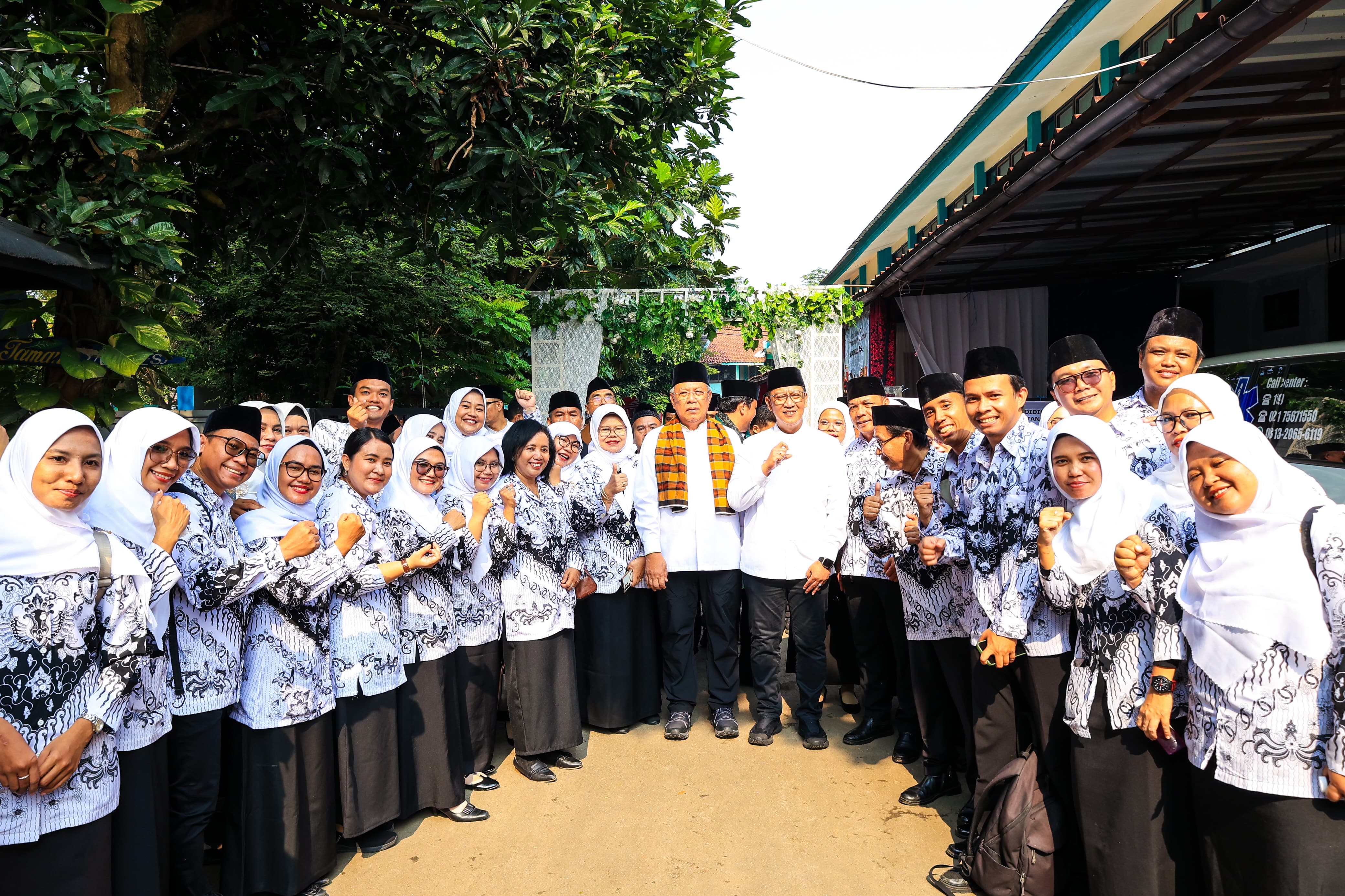 Gambar 2