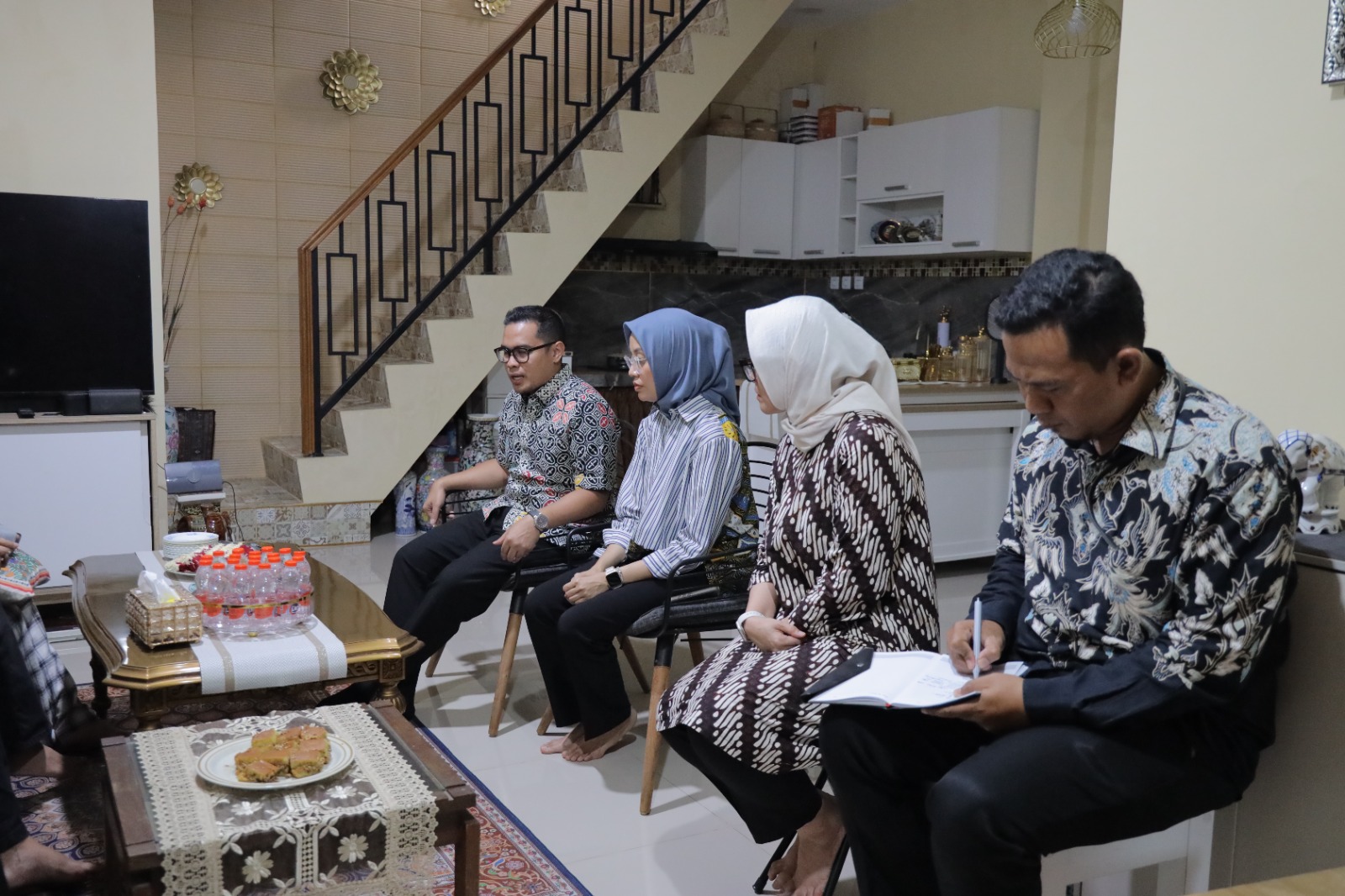 Gambar 2