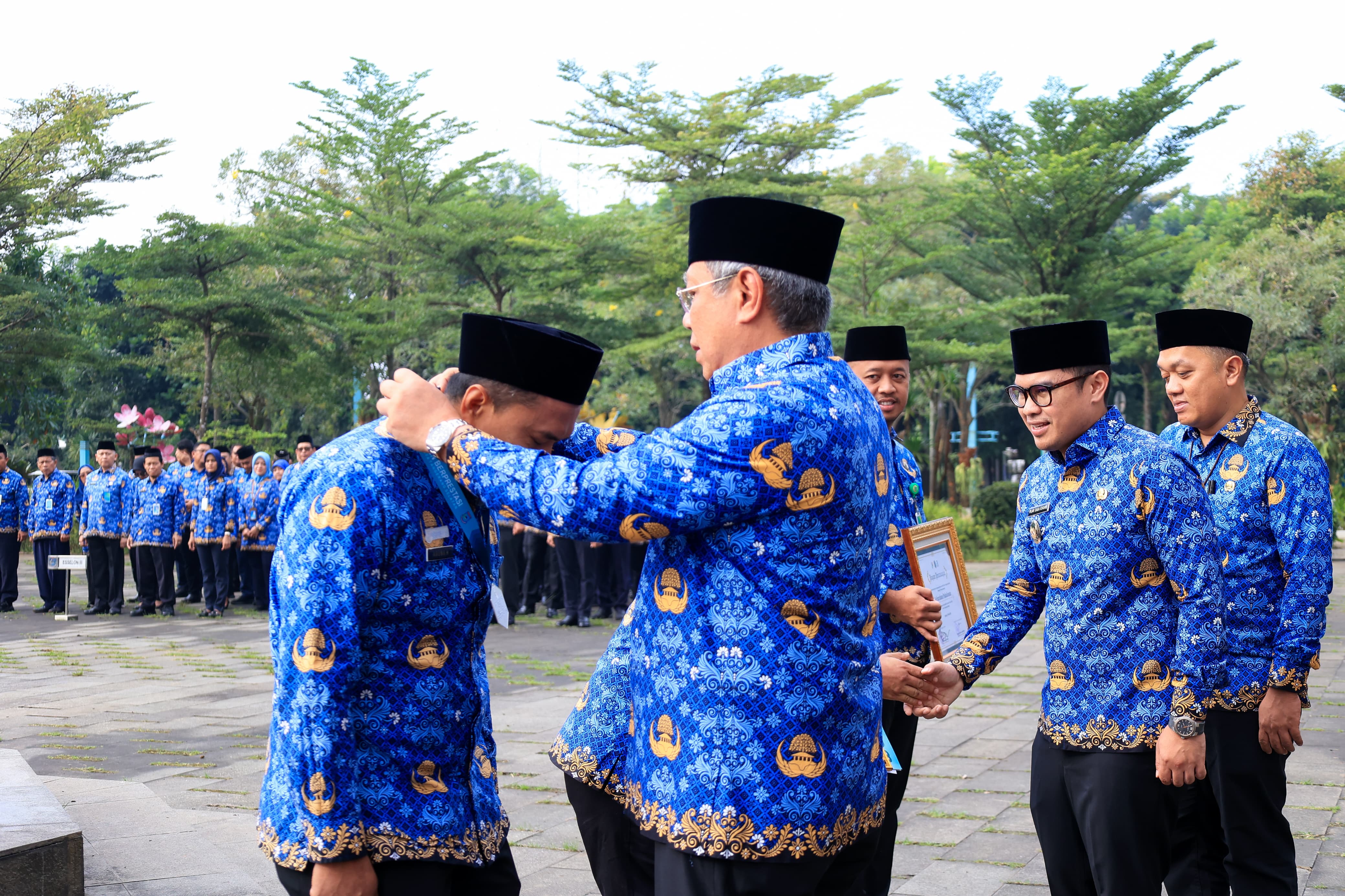 Gambar 2